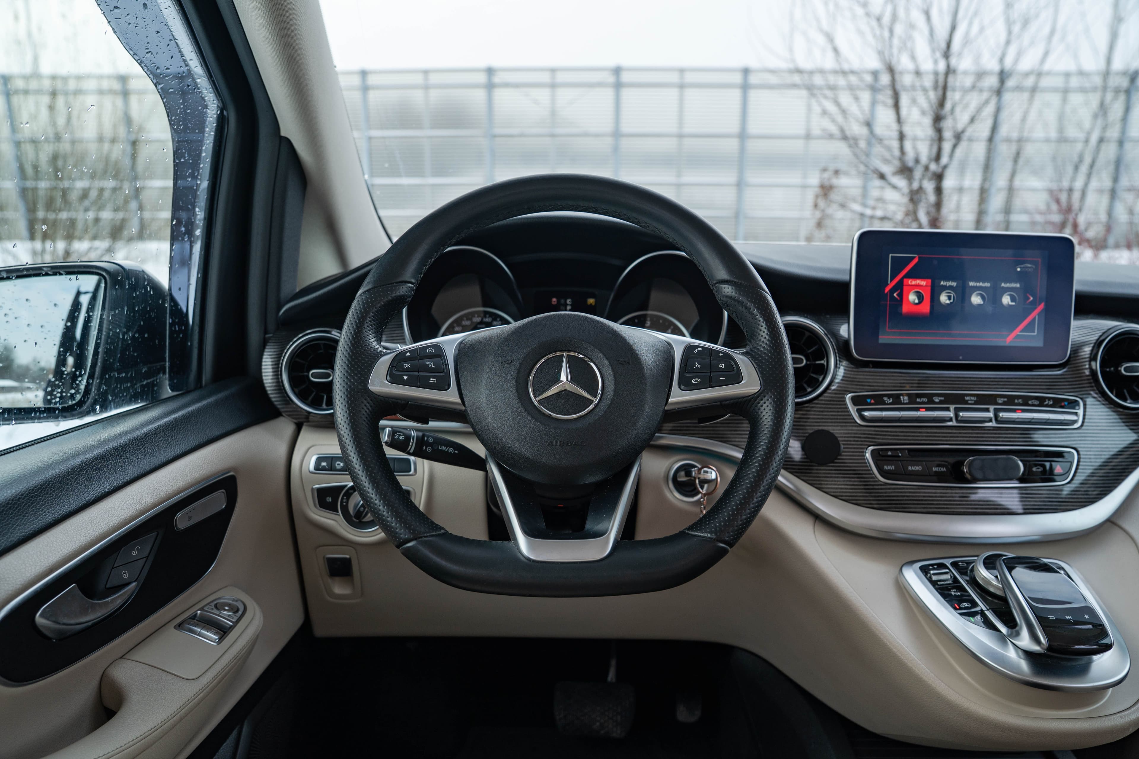 Mercedes-Benz V Klasa zdjęcie 15
