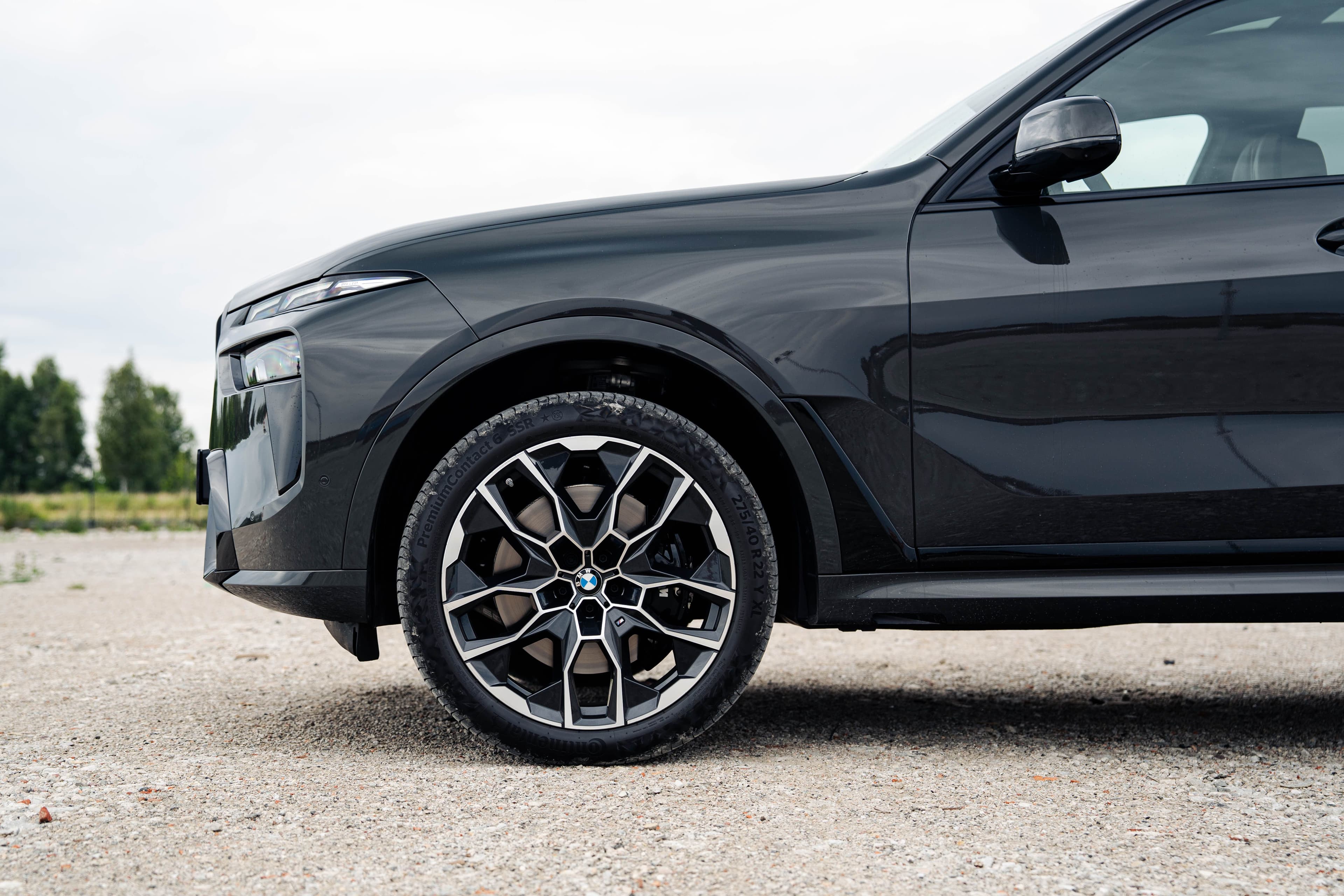 BMW X7 zdjęcie 11