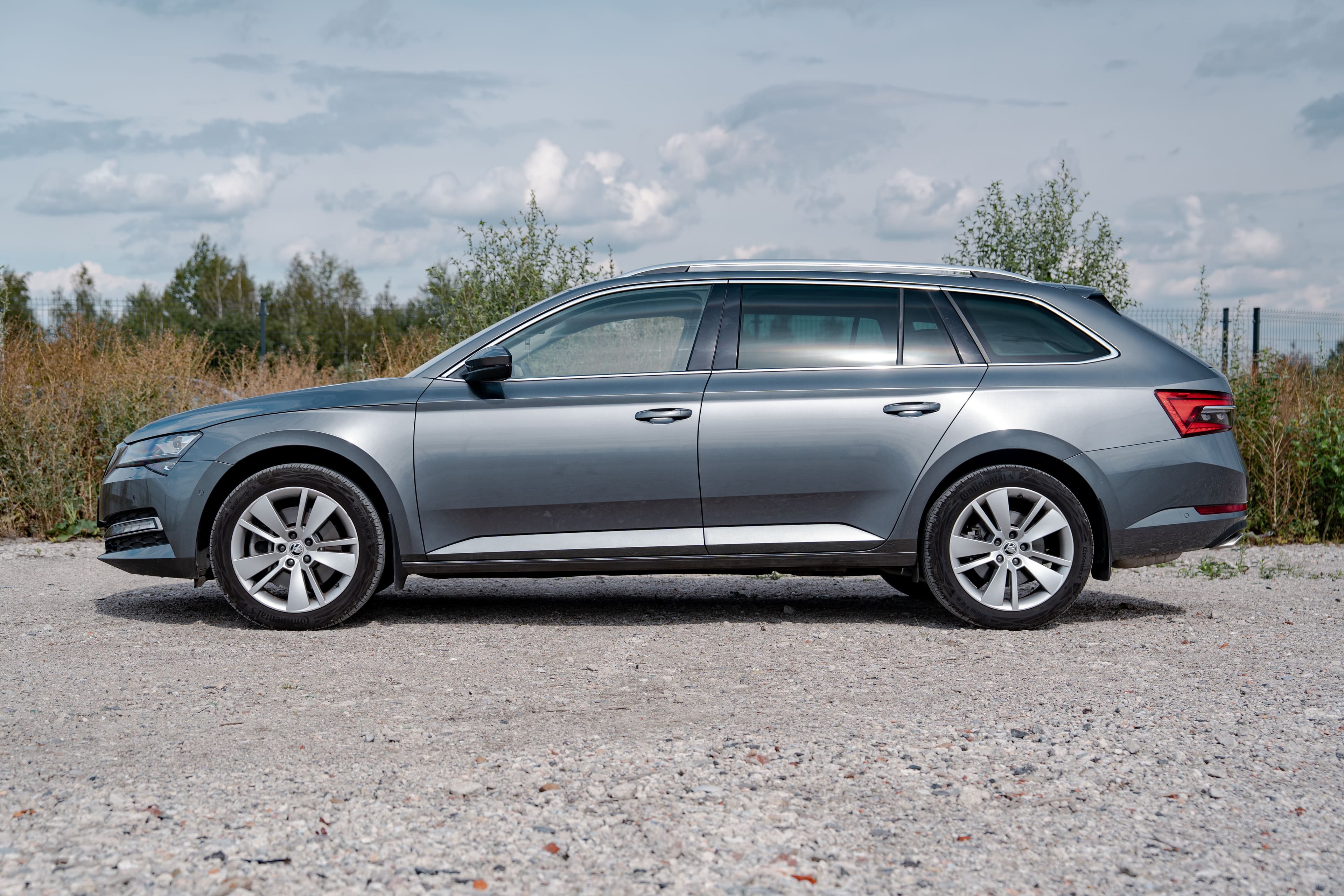 Skoda Superb zdjęcie 10