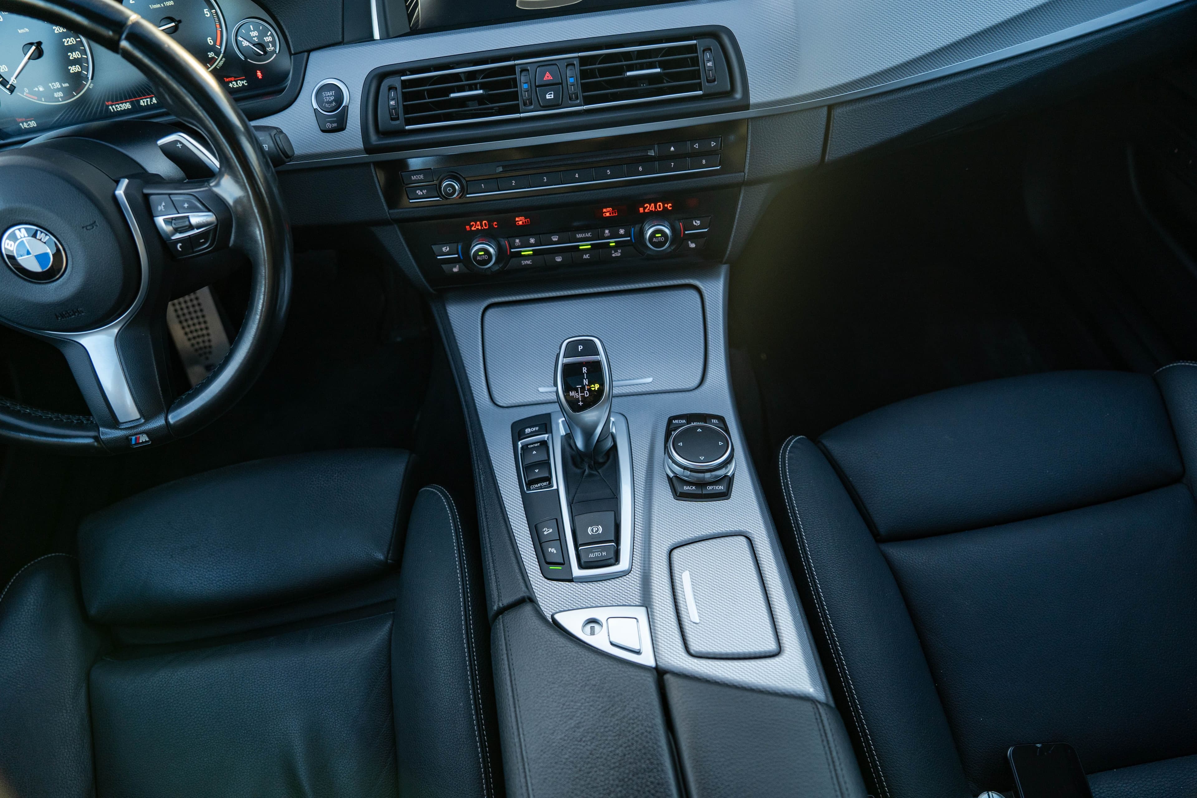 BMW Seria 5 zdjęcie 15