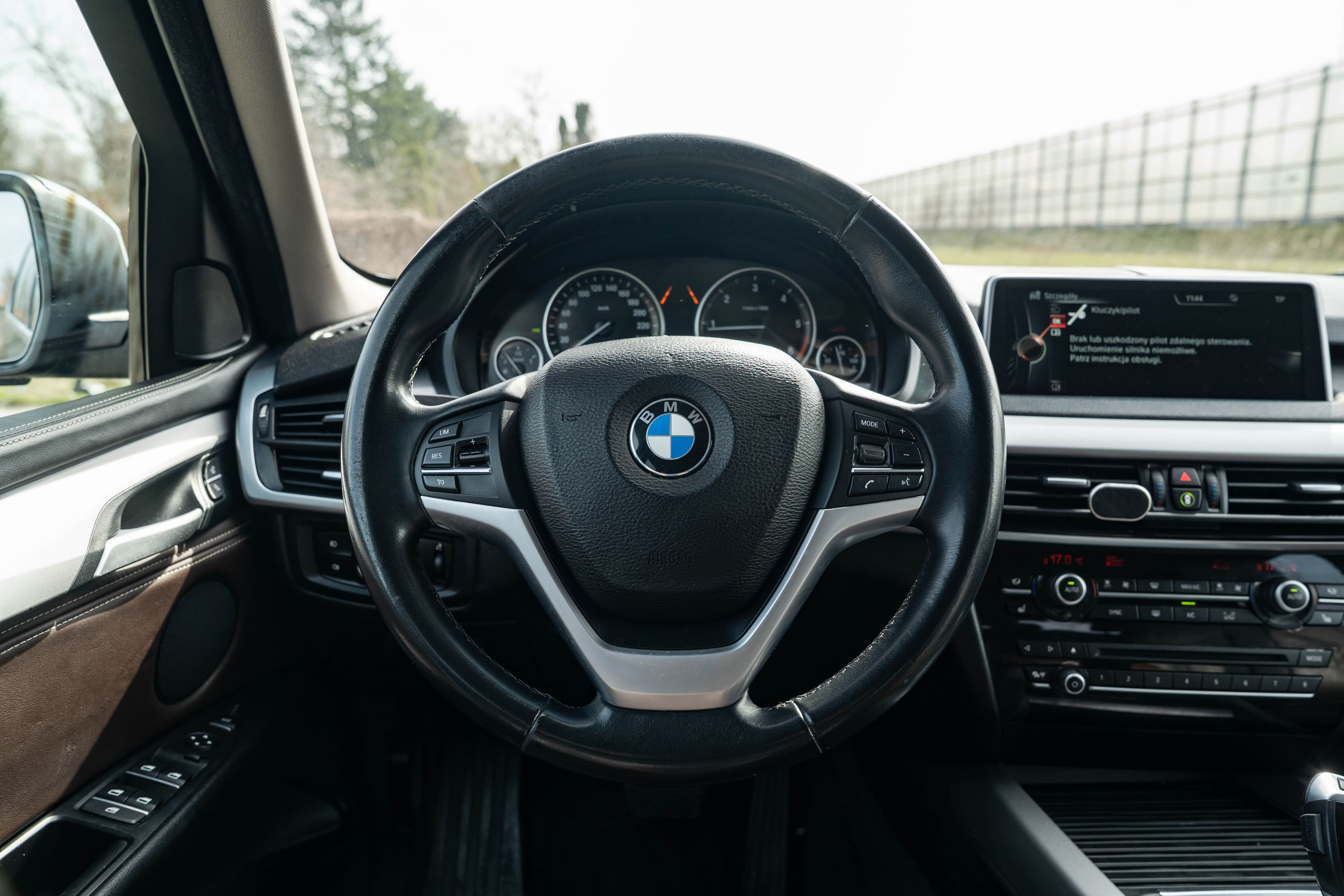 BMW X5 zdjęcie 14