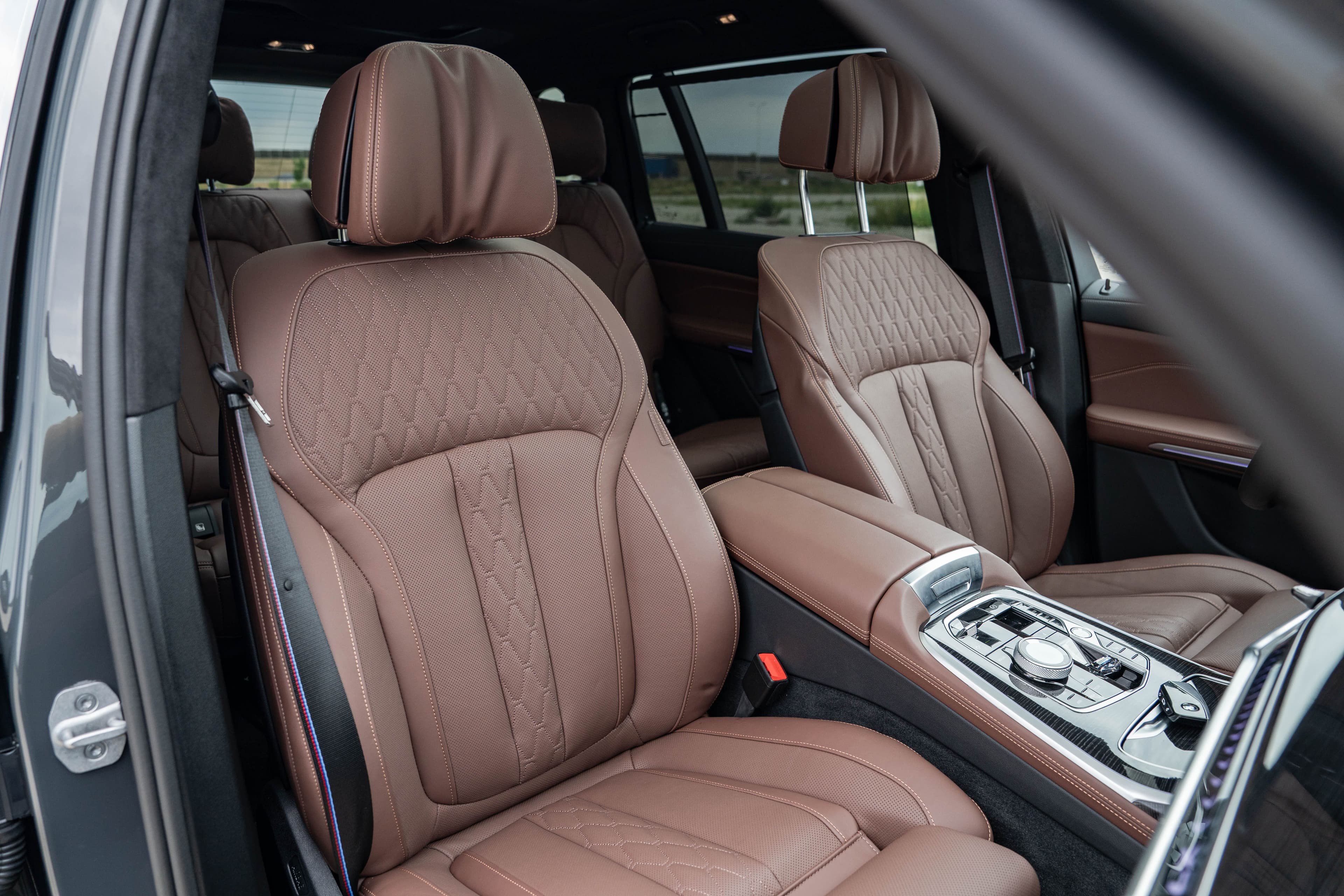 BMW X7 zdjęcie 30