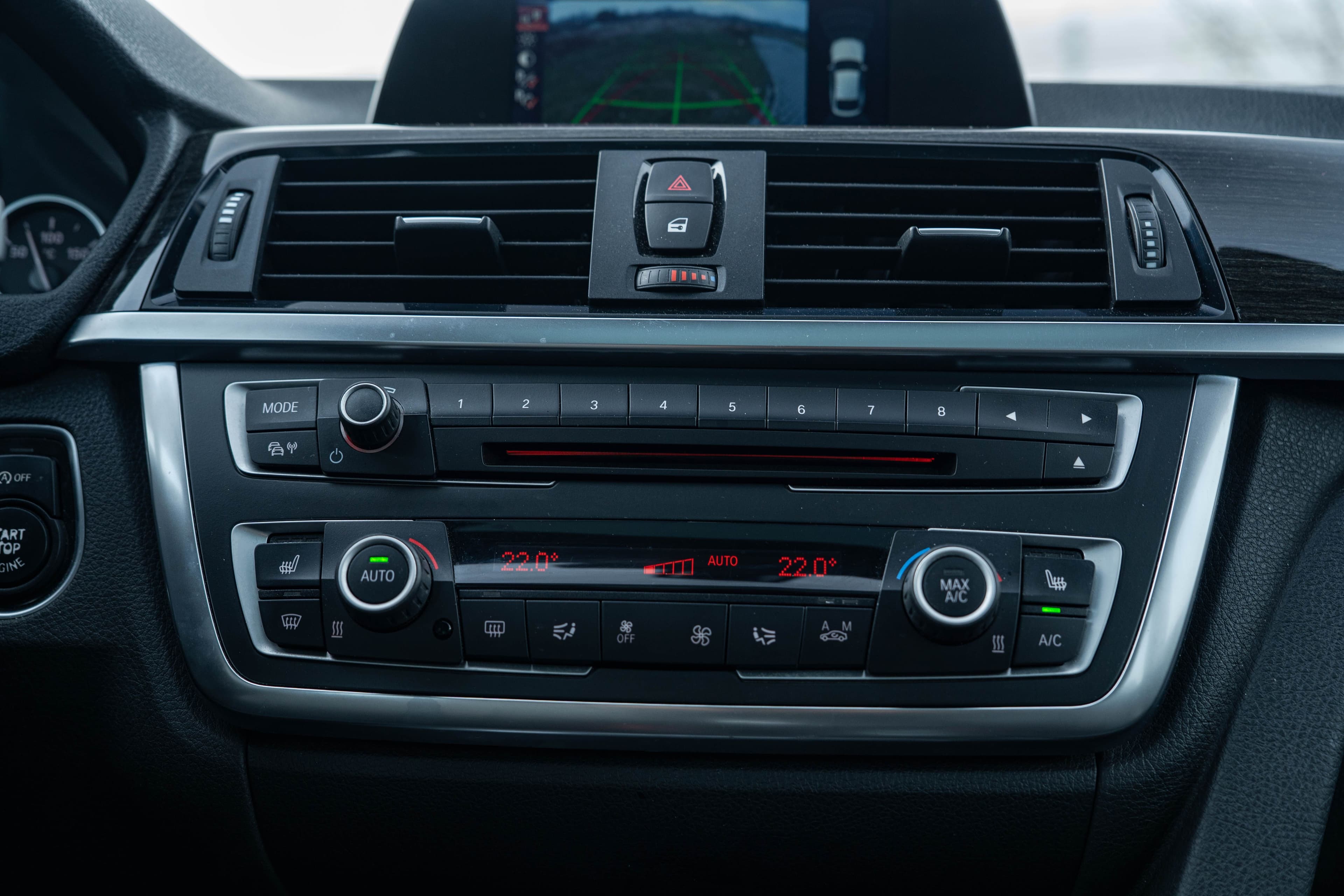 BMW Seria 3 zdjęcie 24