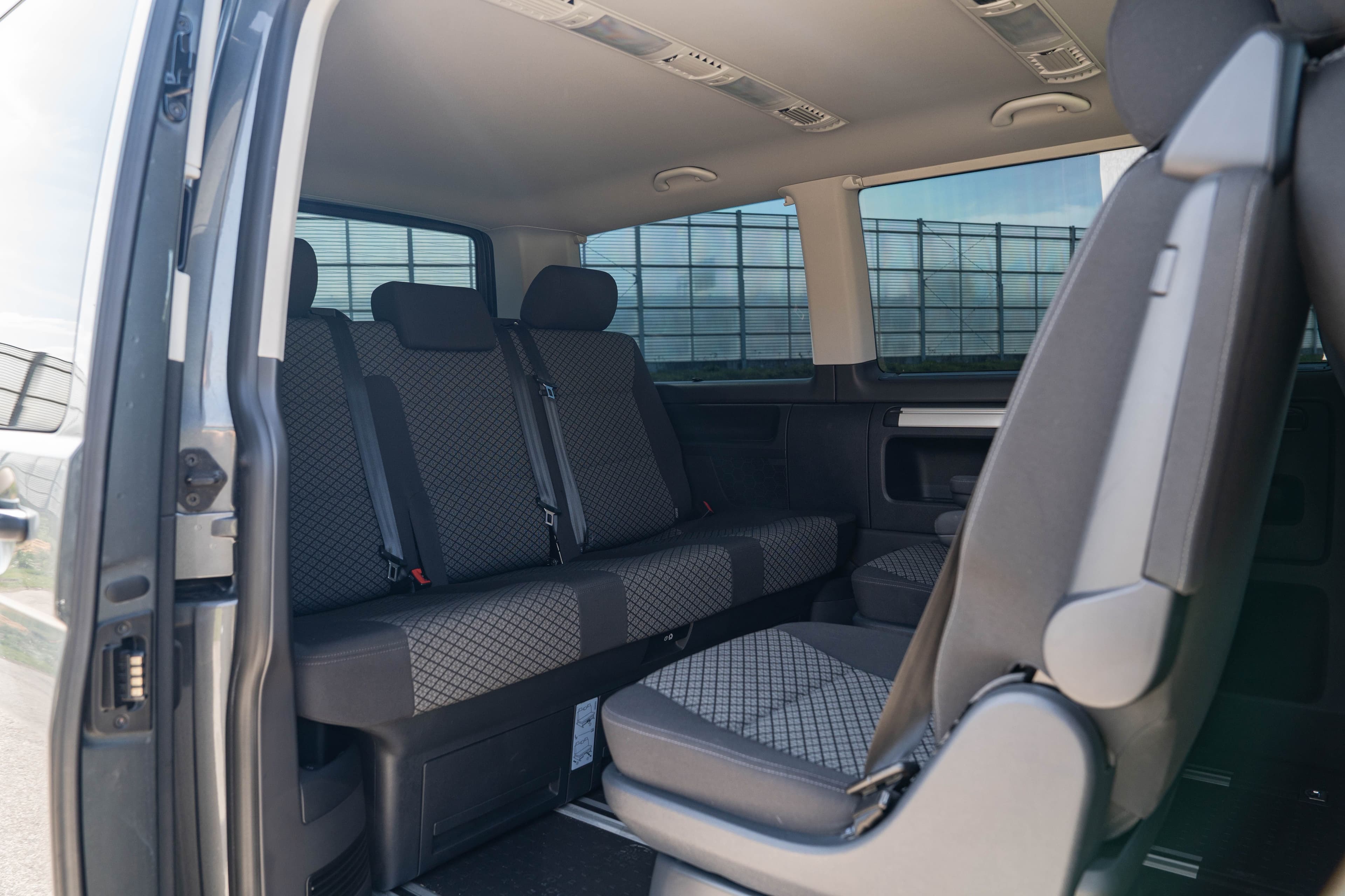 Volkswagen Multivan zdjęcie 28