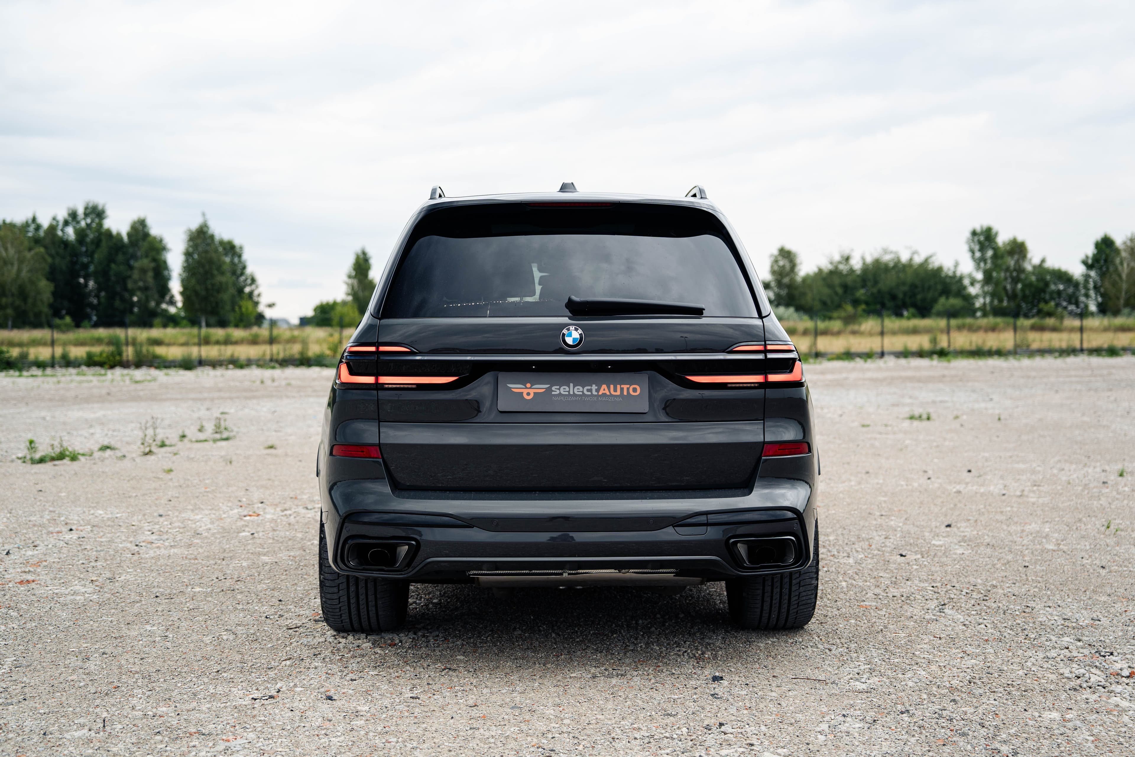 BMW X7 zdjęcie 5