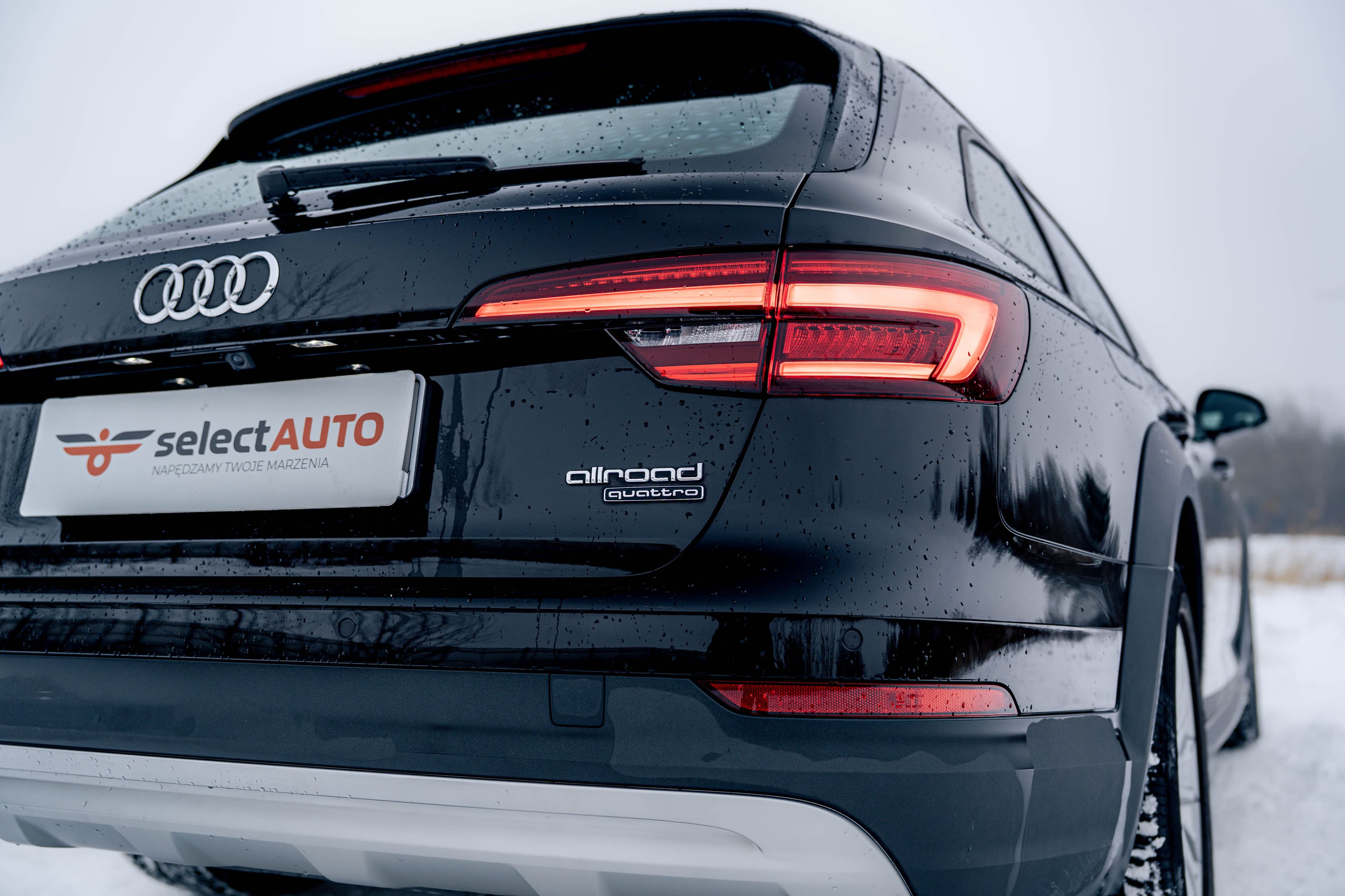 Audi A4 zdjęcie 16