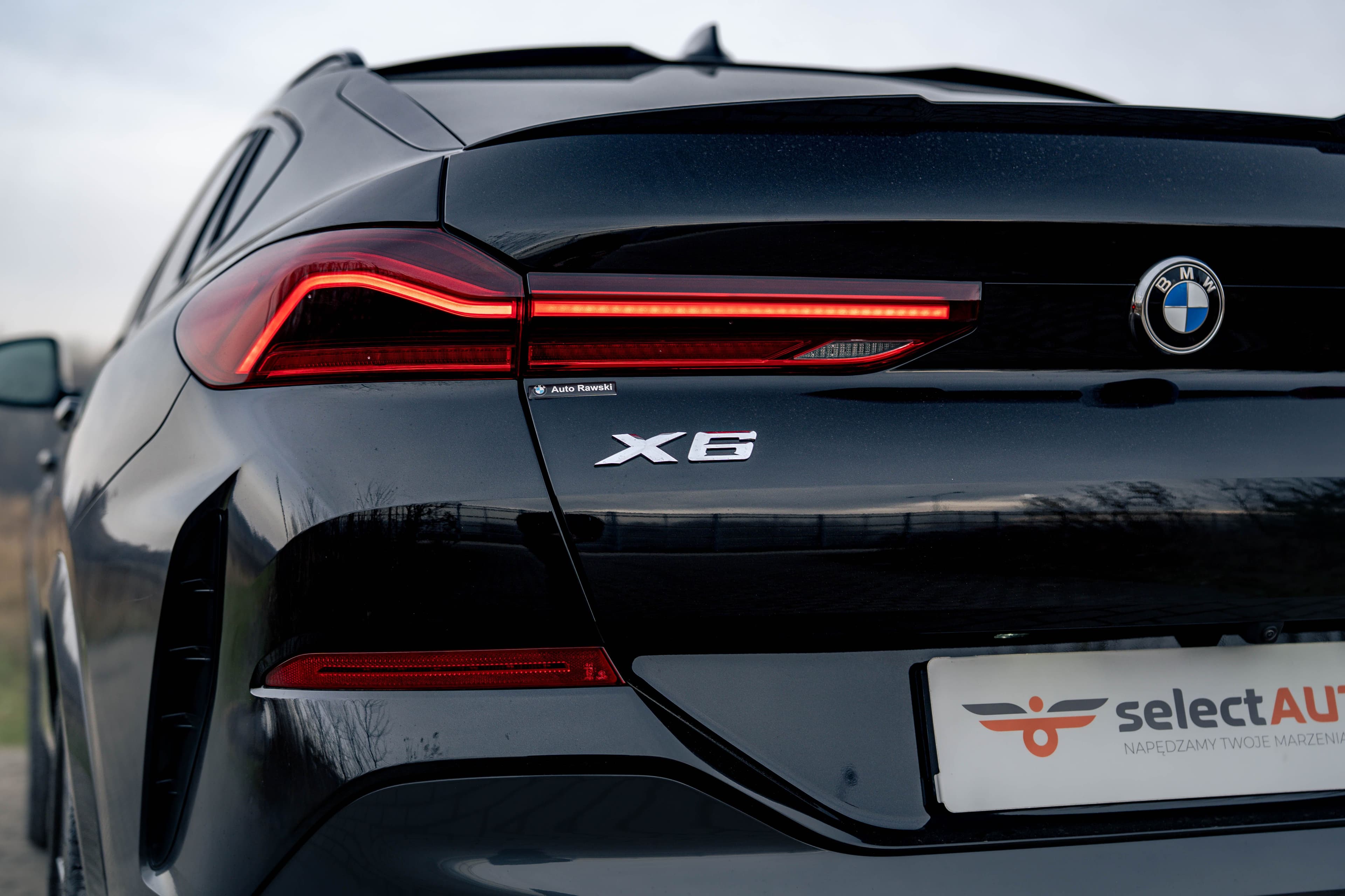 BMW X6 zdjęcie 14