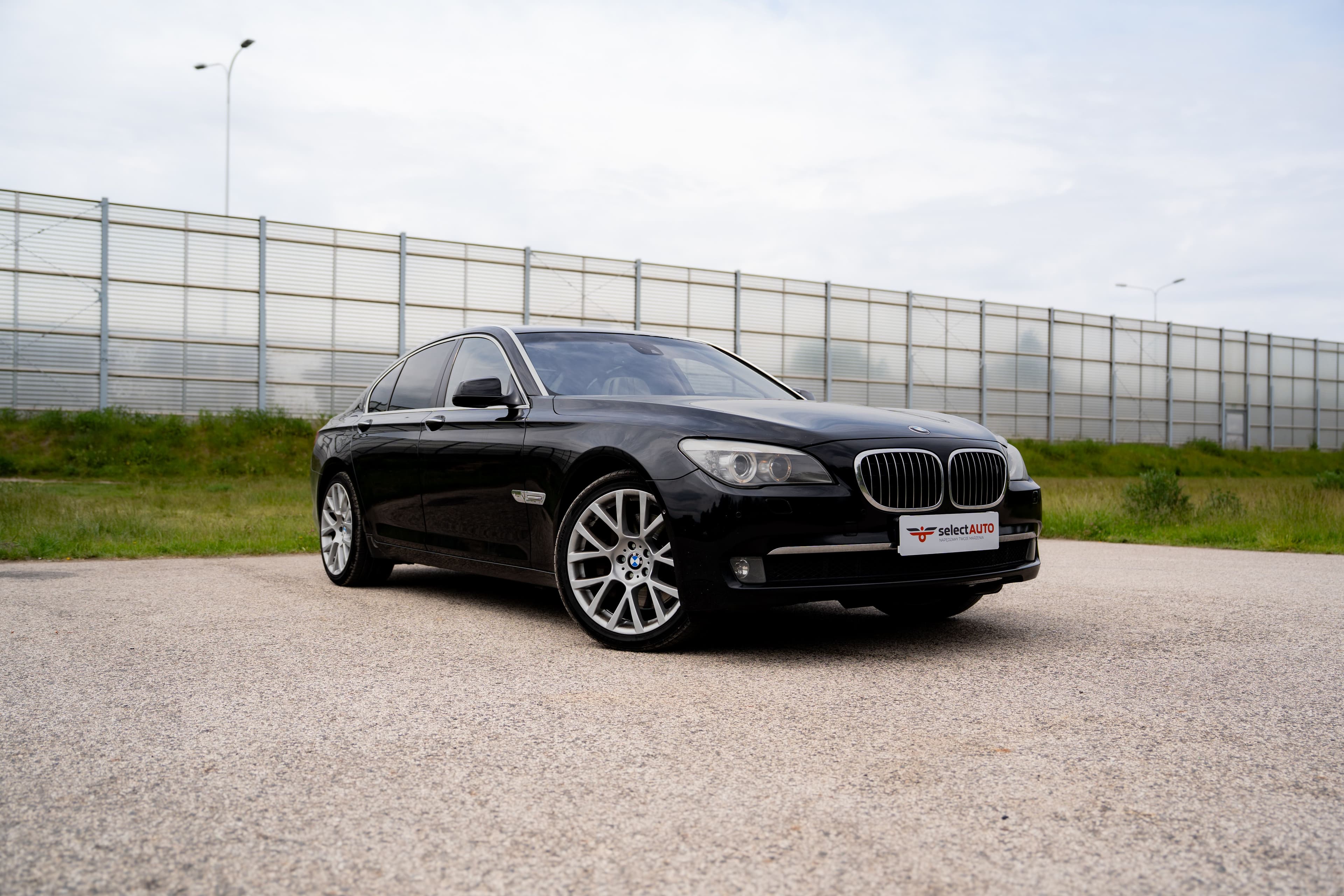BMW Seria 7 zdjęcie 3