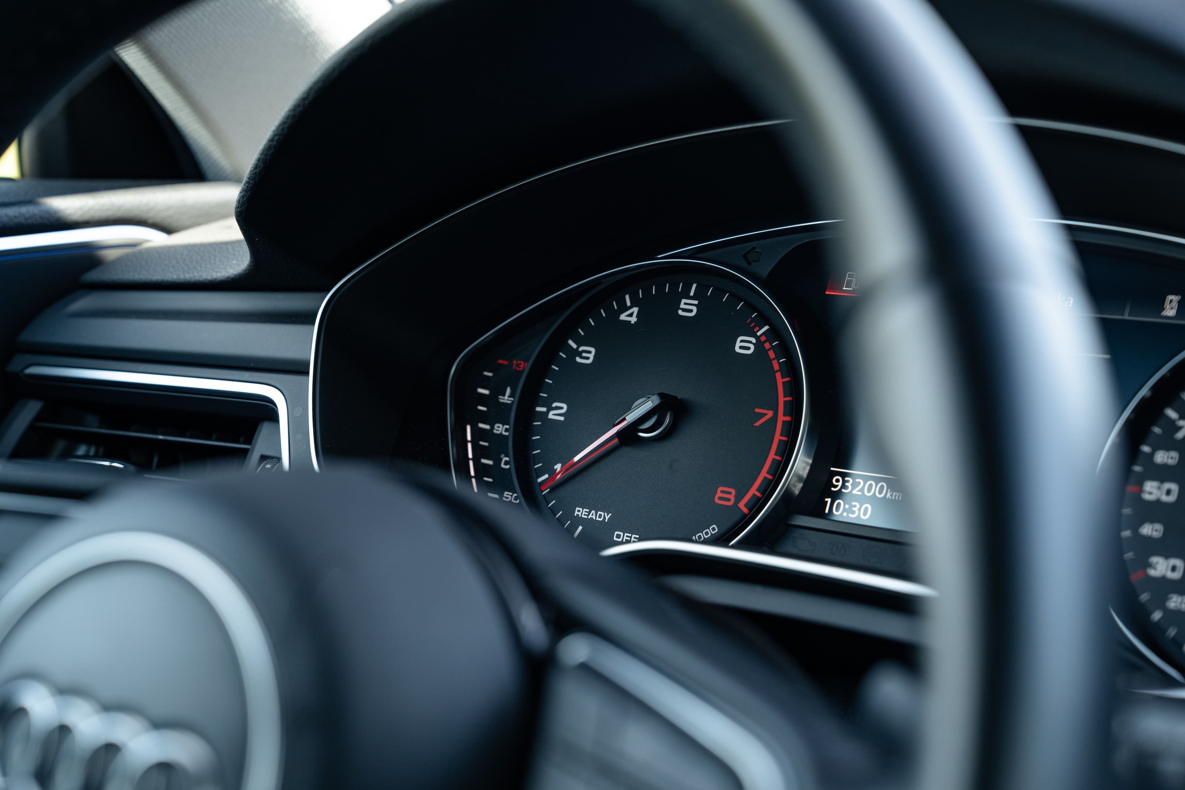 Audi A4 zdjęcie 21