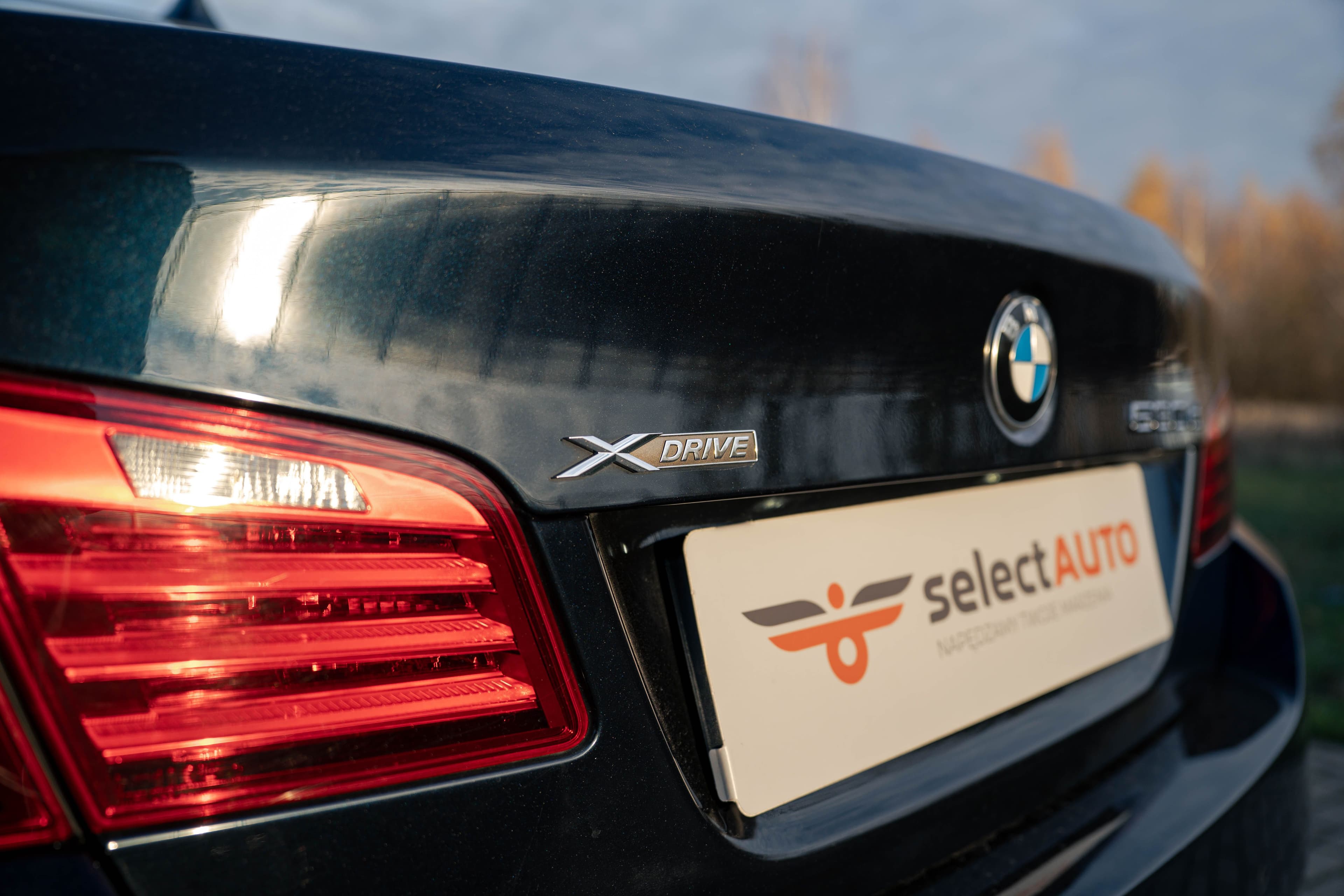 BMW Seria 5 zdjęcie 11