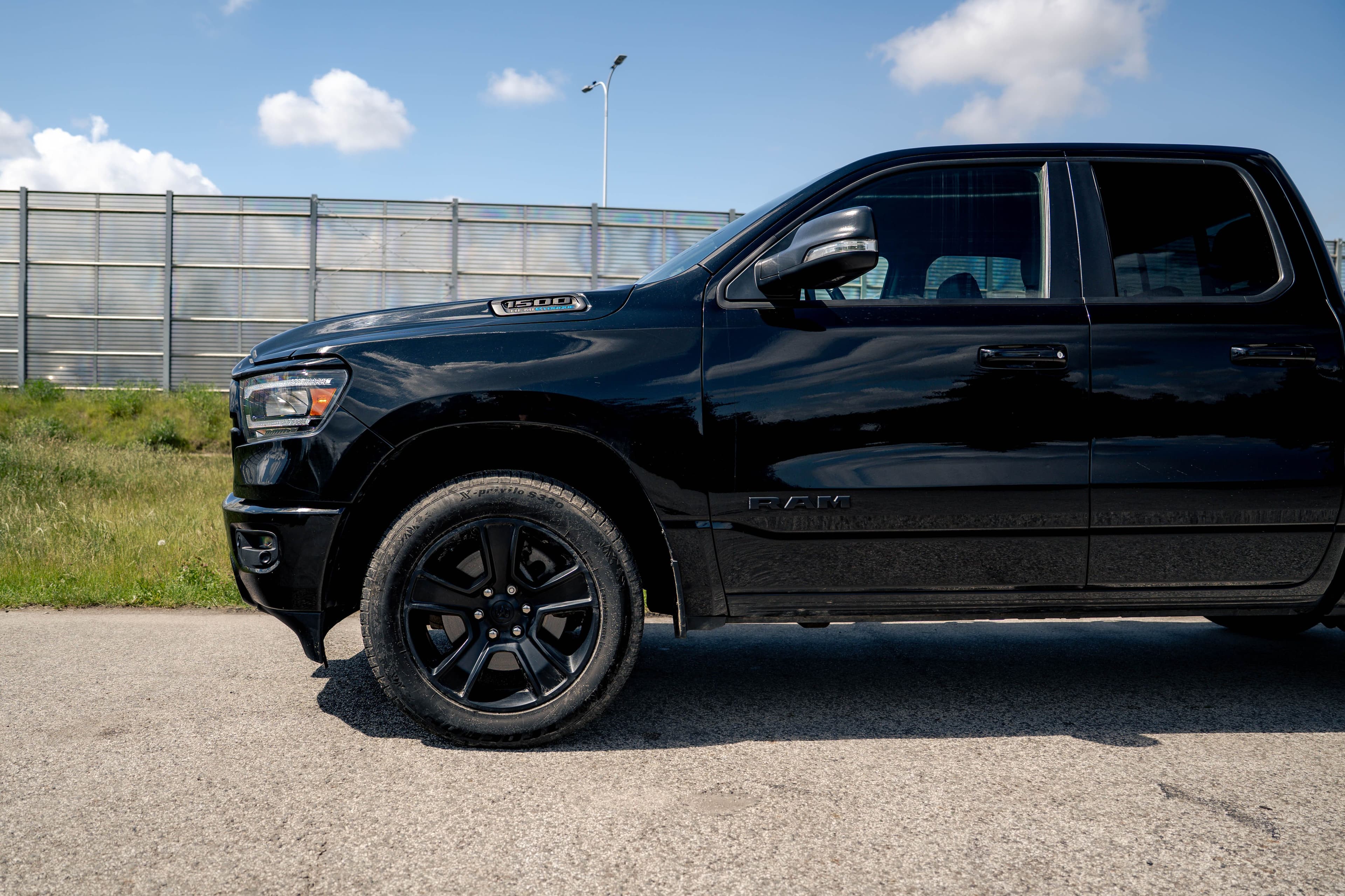 RAM 1500 zdjęcie 9