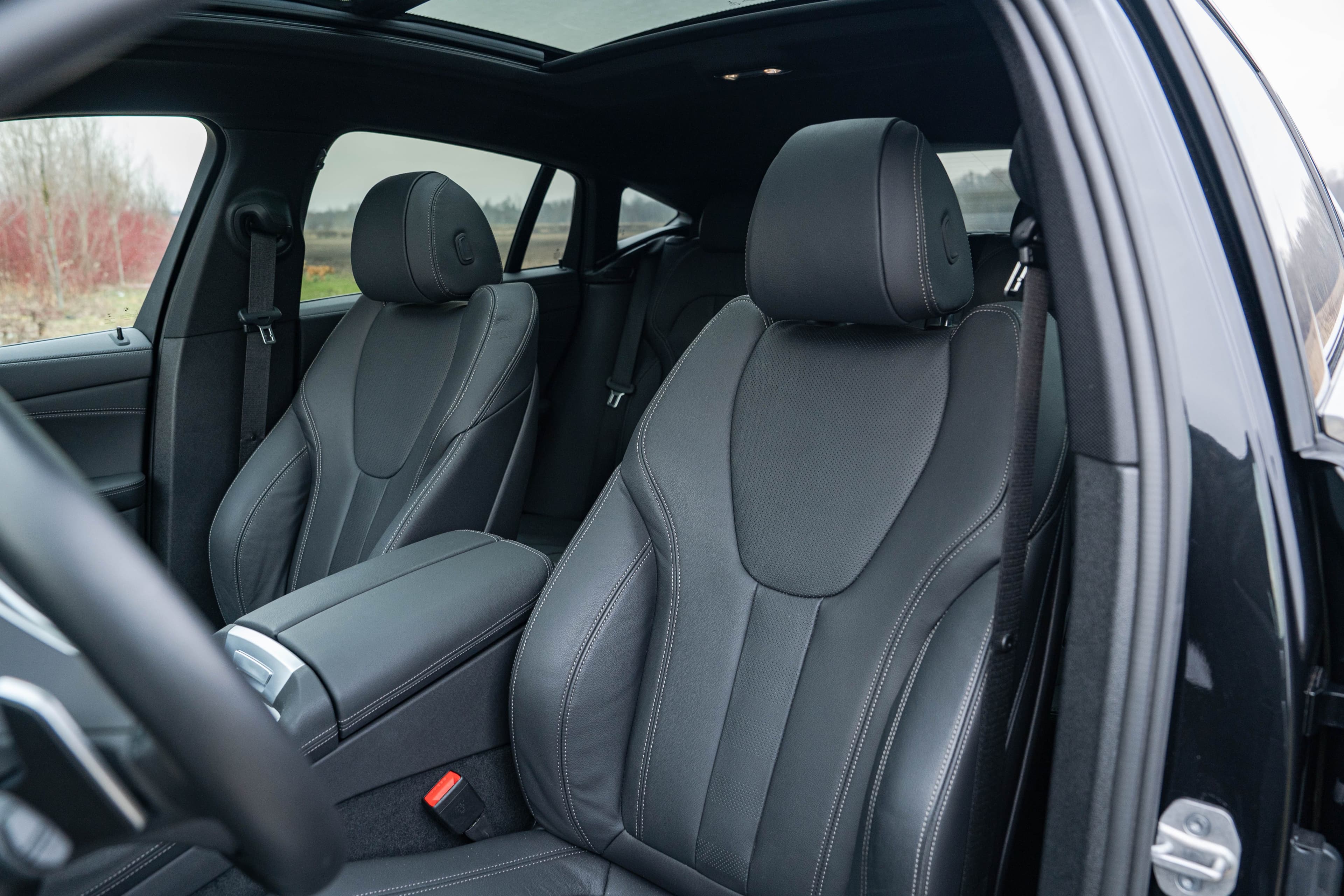 BMW X6 zdjęcie 29
