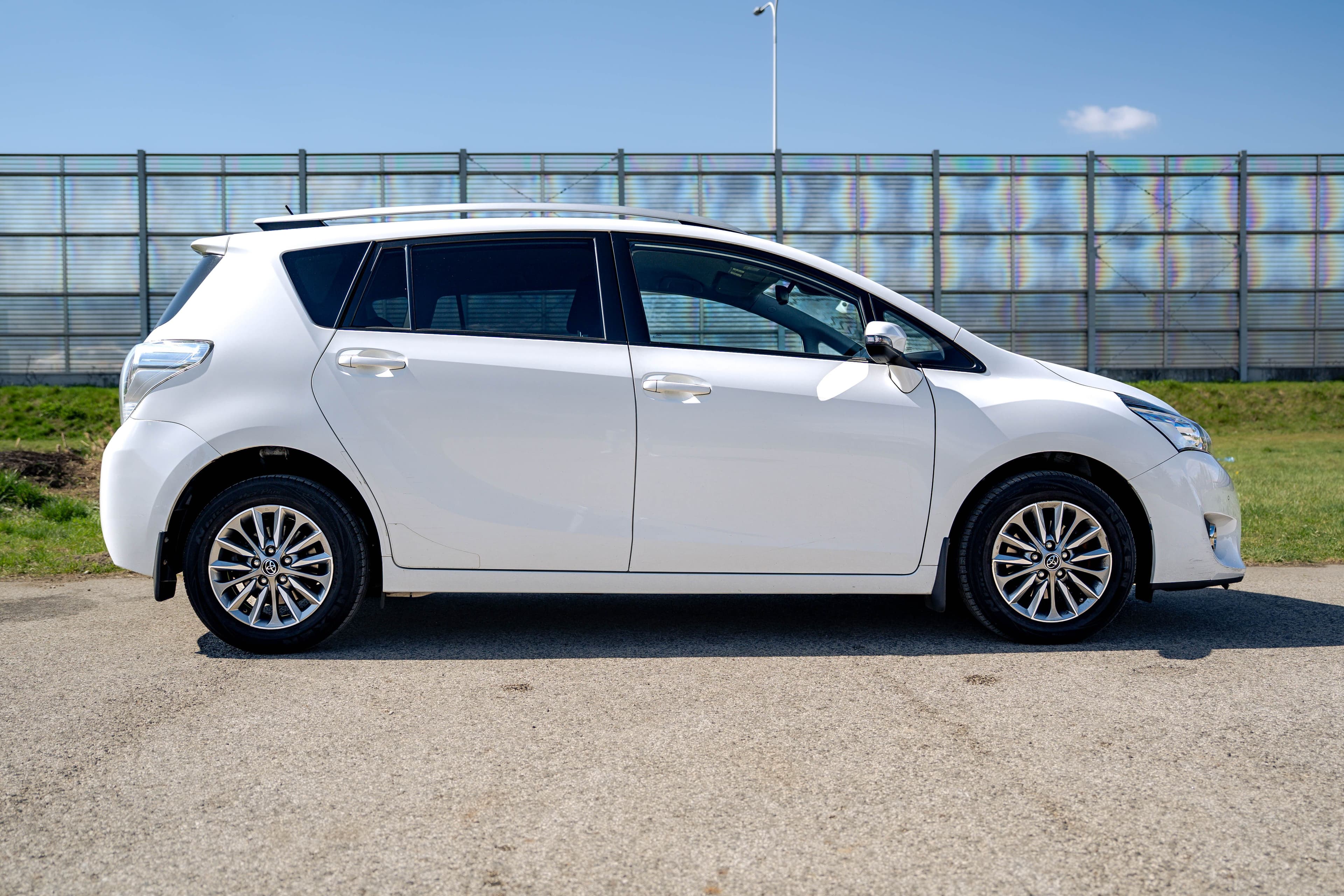 Toyota Verso zdjęcie 9