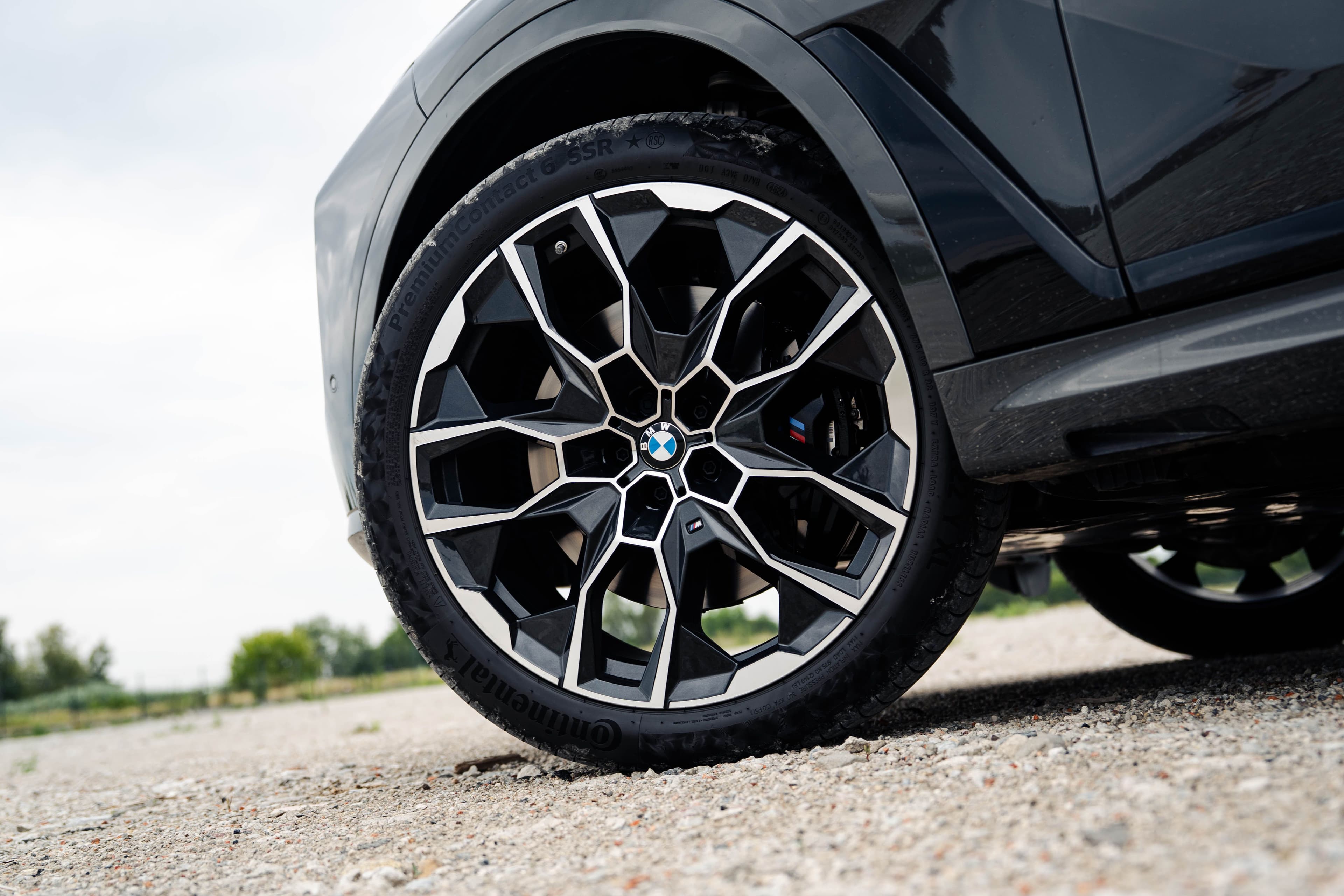 BMW X7 zdjęcie 14