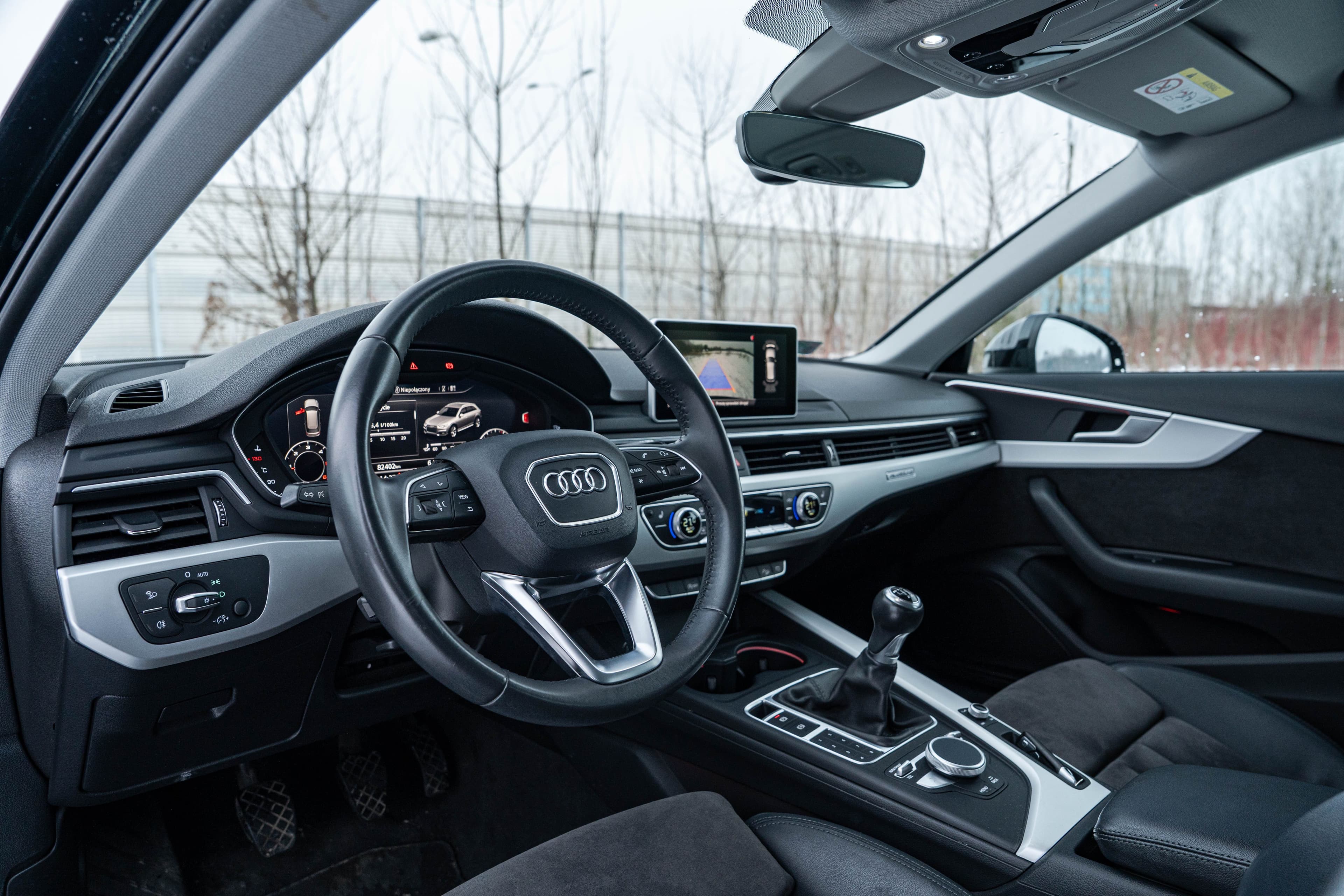 Audi A4 zdjęcie 17