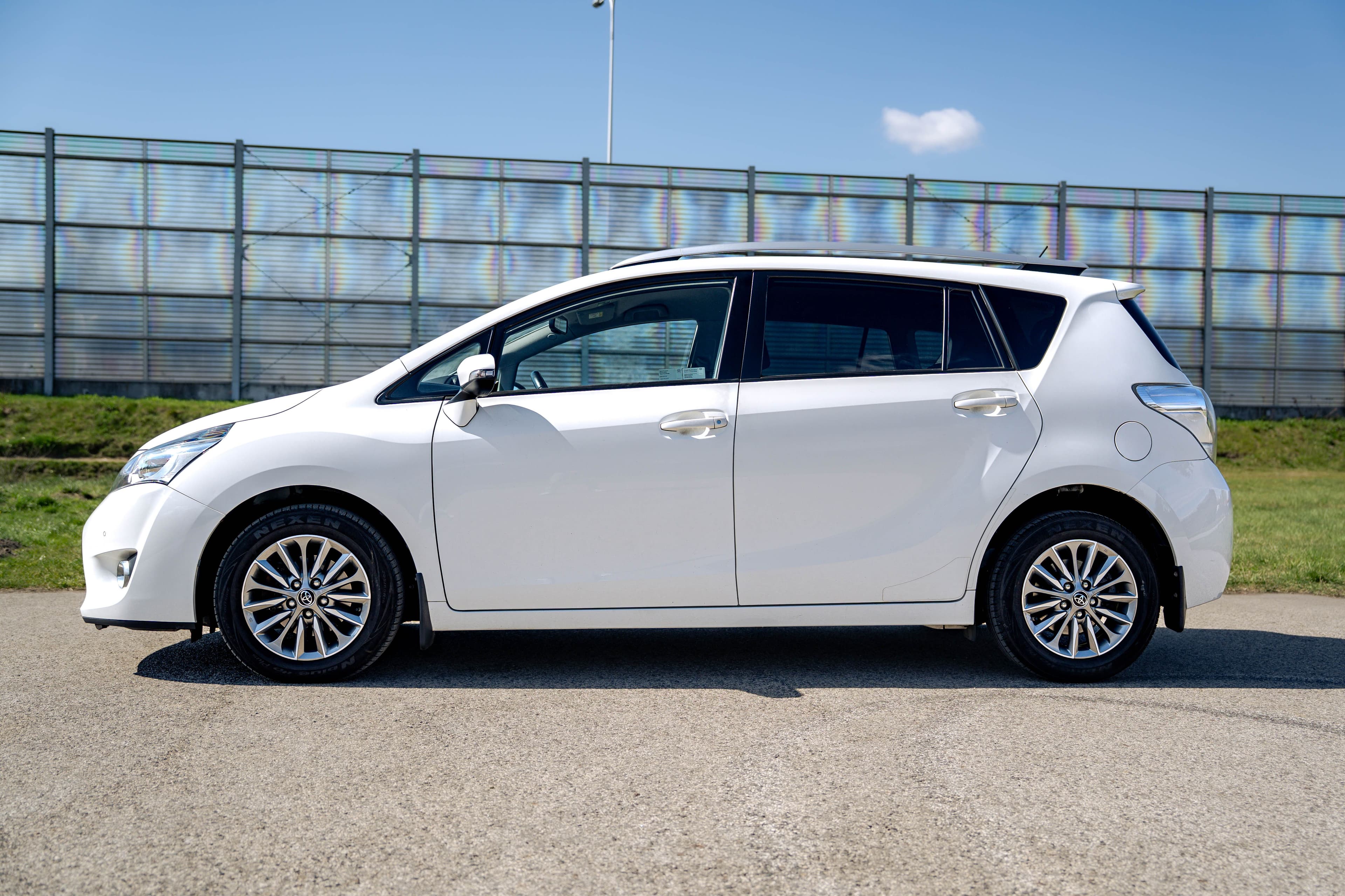 Toyota Verso zdjęcie 10