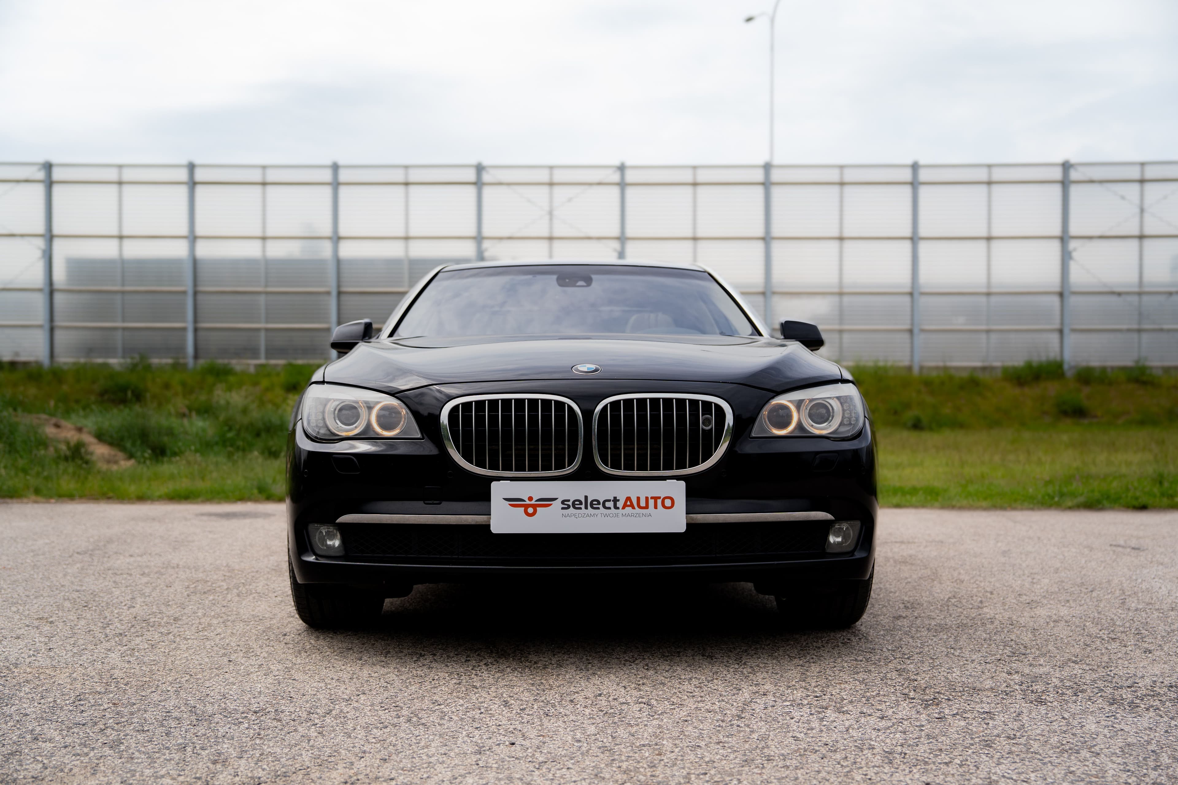 BMW Seria 7 zdjęcie 2