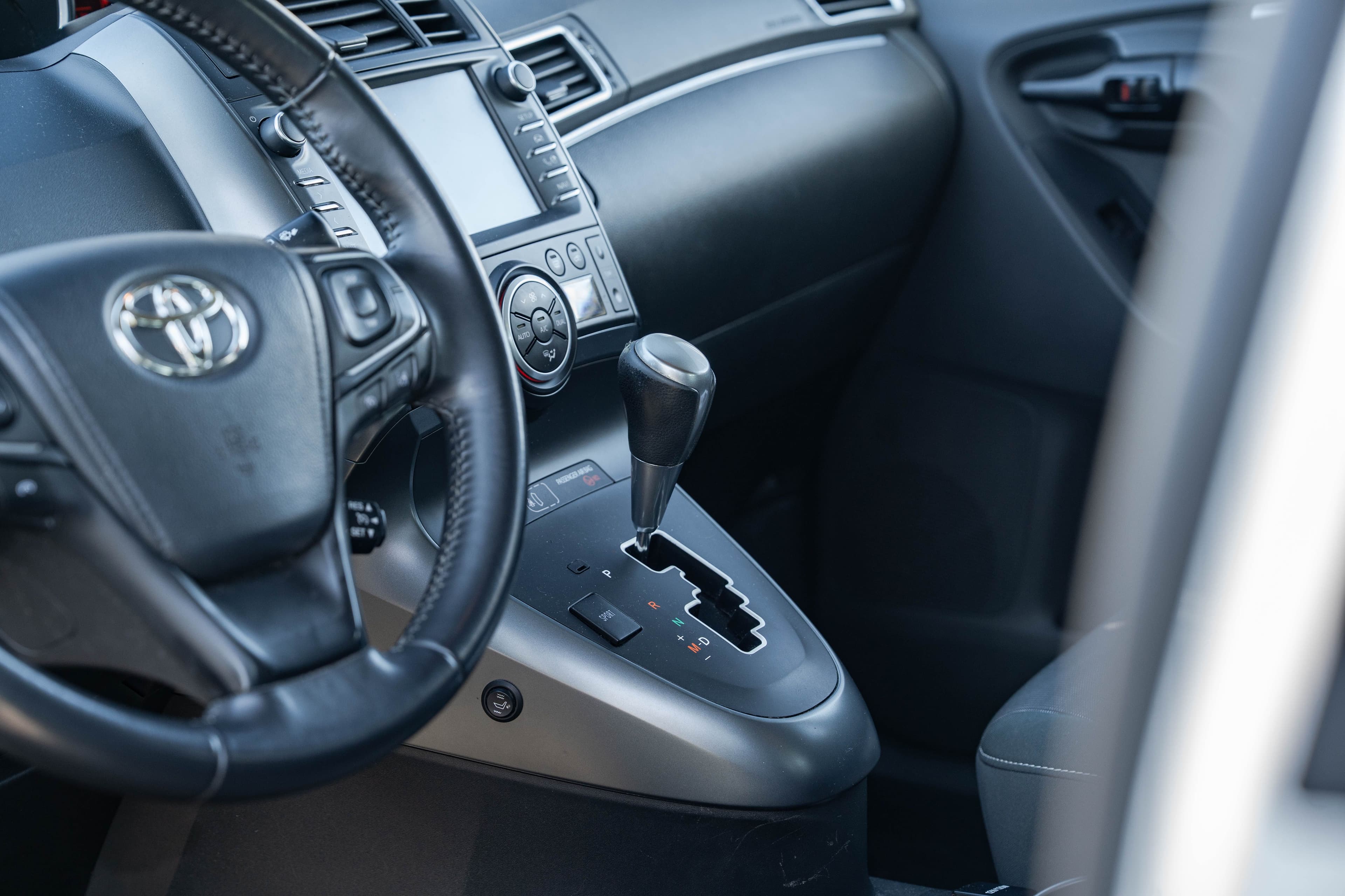 Toyota Verso zdjęcie 17