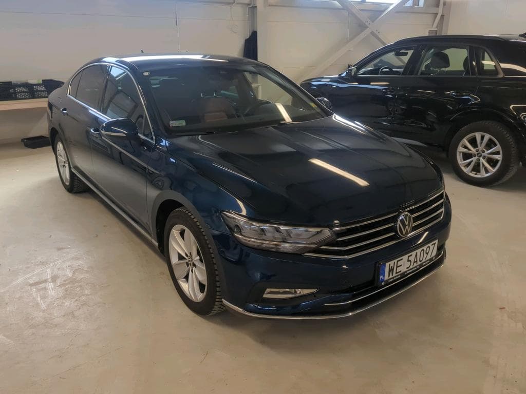 Volkswagen Passat zdjęcie 2