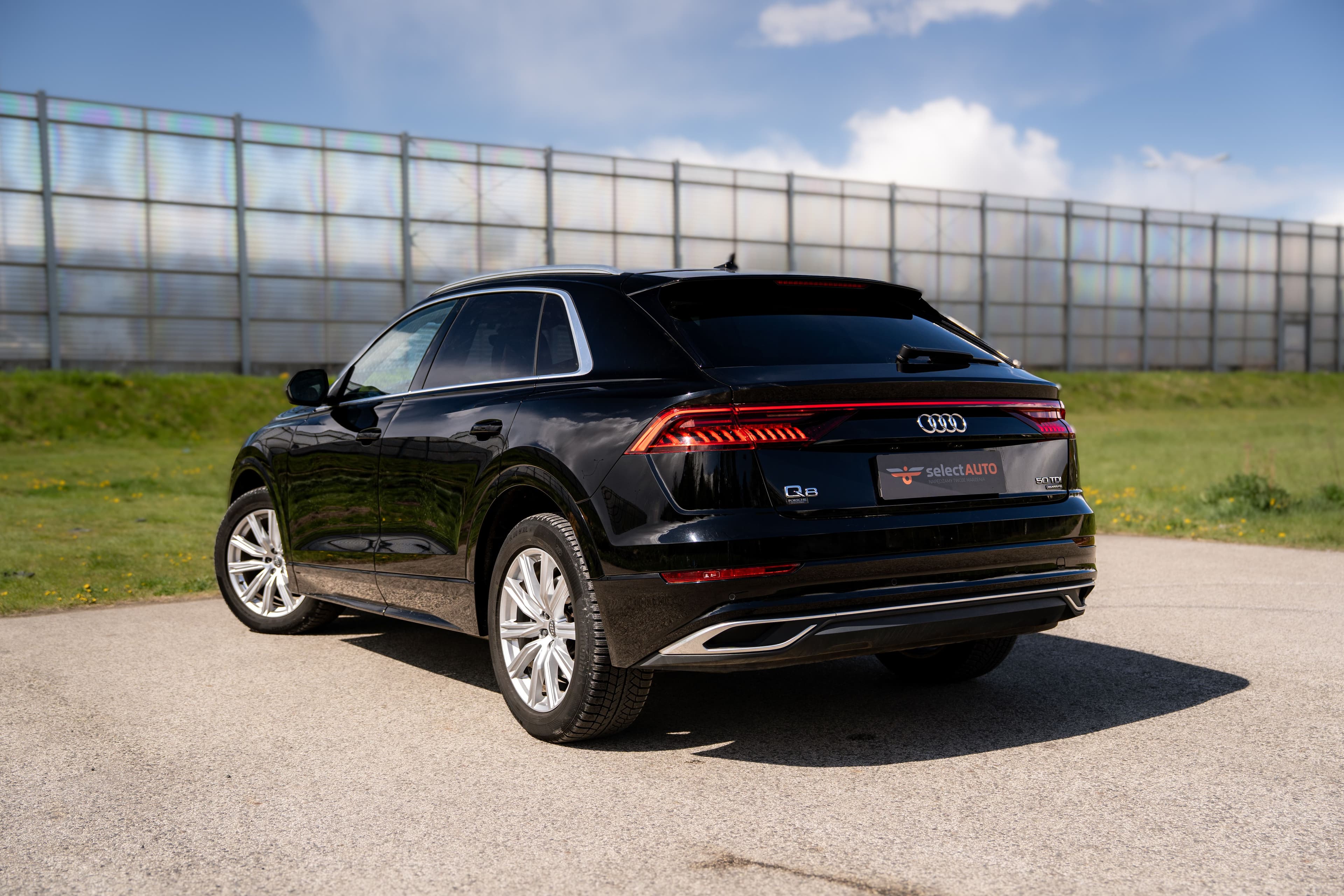 Audi Q8 zdjęcie 4