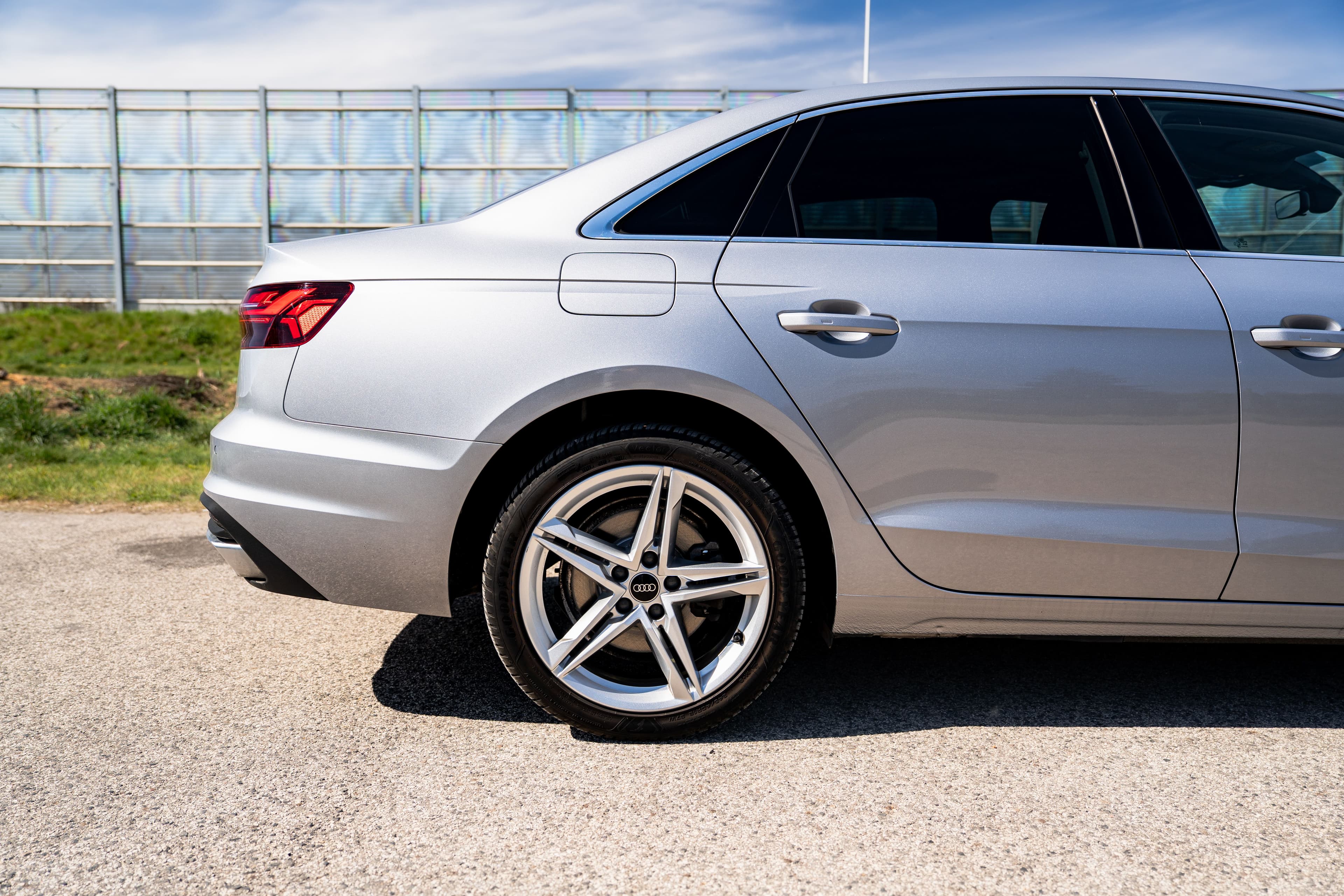 Audi A4 zdjęcie 7