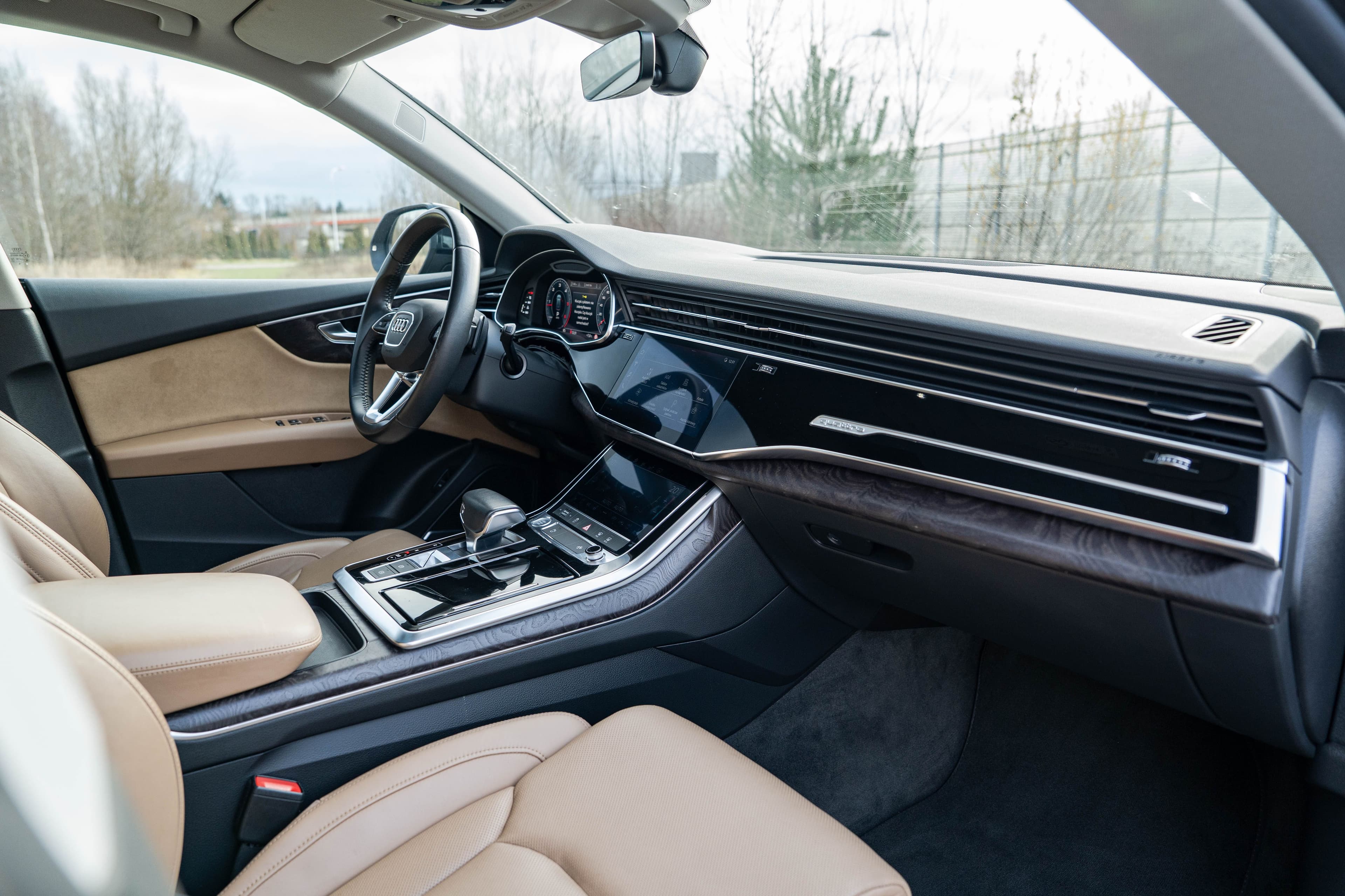 Audi Q8 zdjęcie 20