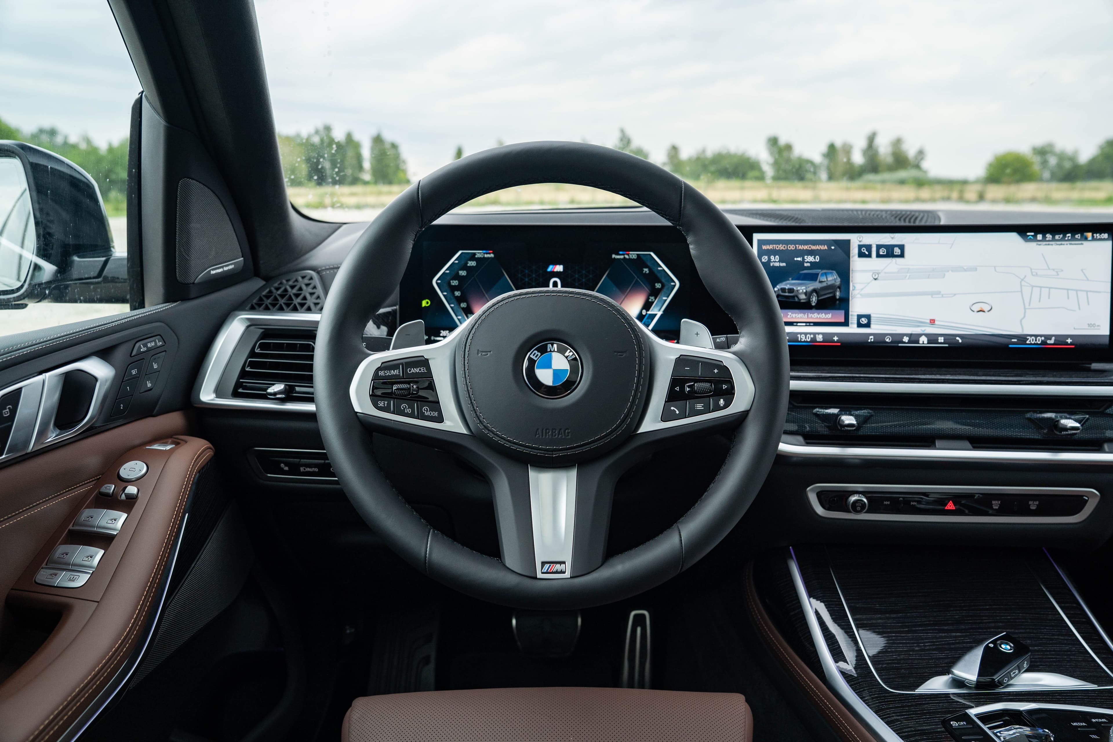 BMW X7 zdjęcie 20