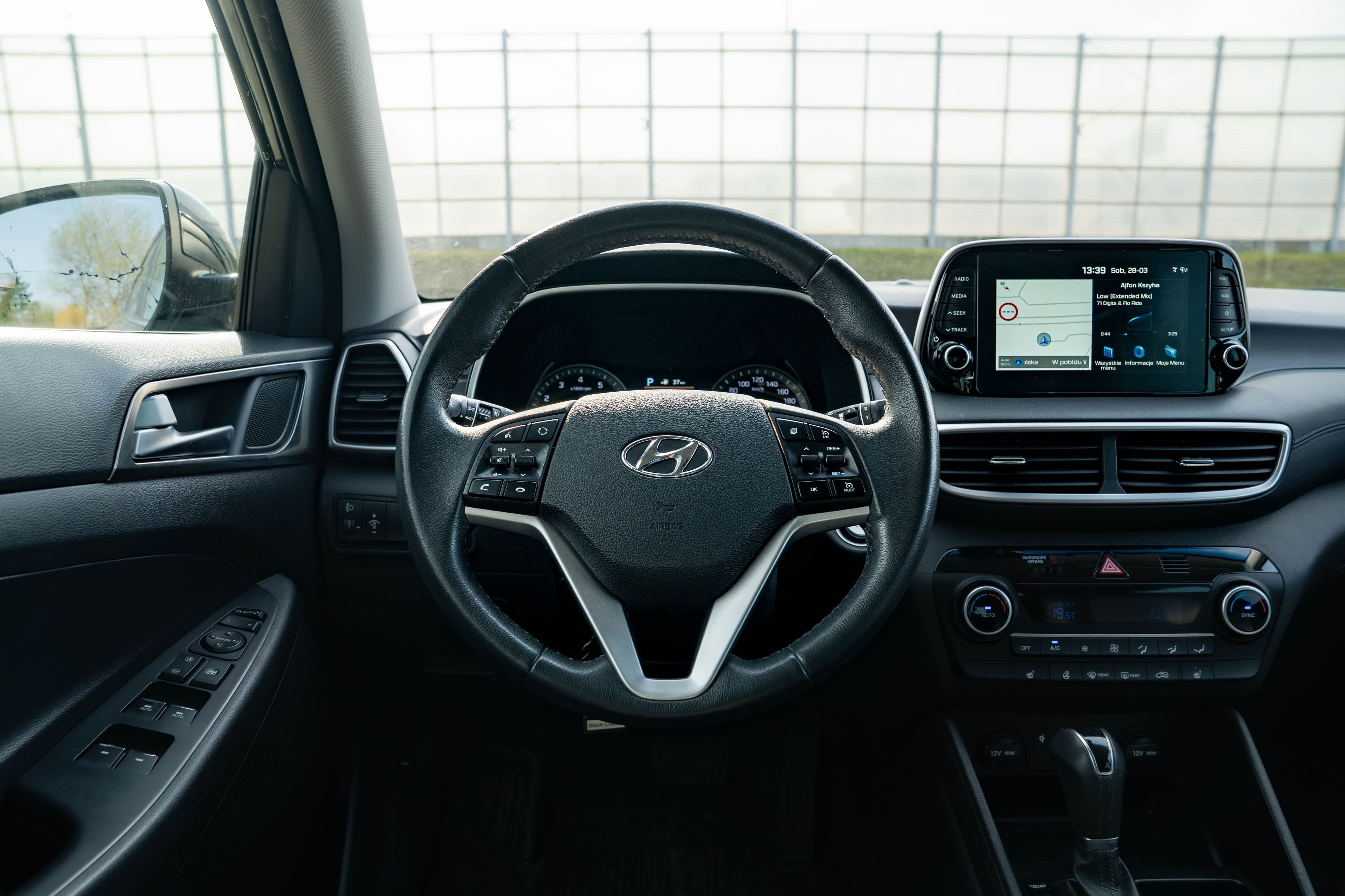 Hyundai Tucson zdjęcie 16