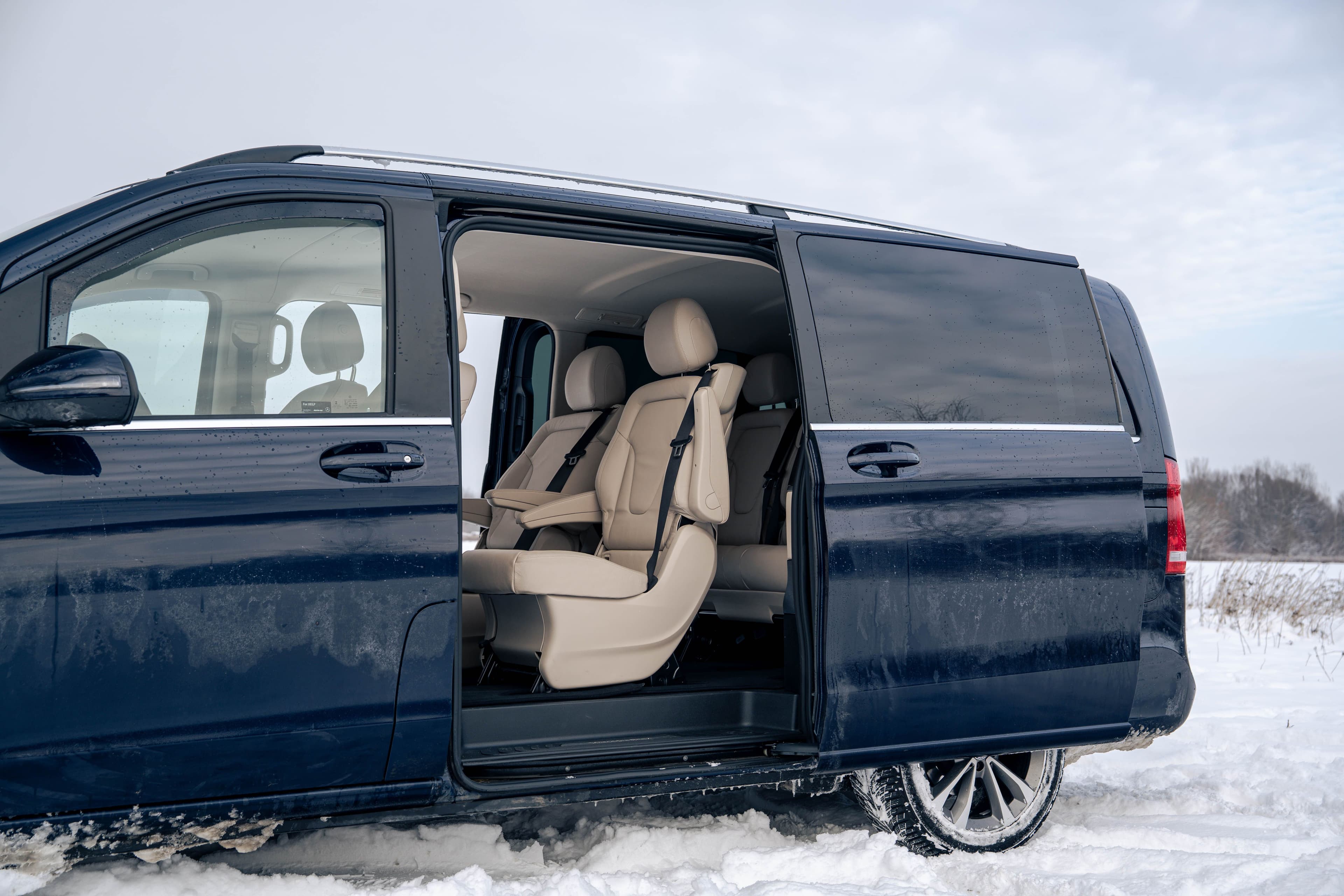 Mercedes-Benz V Klasa zdjęcie 23