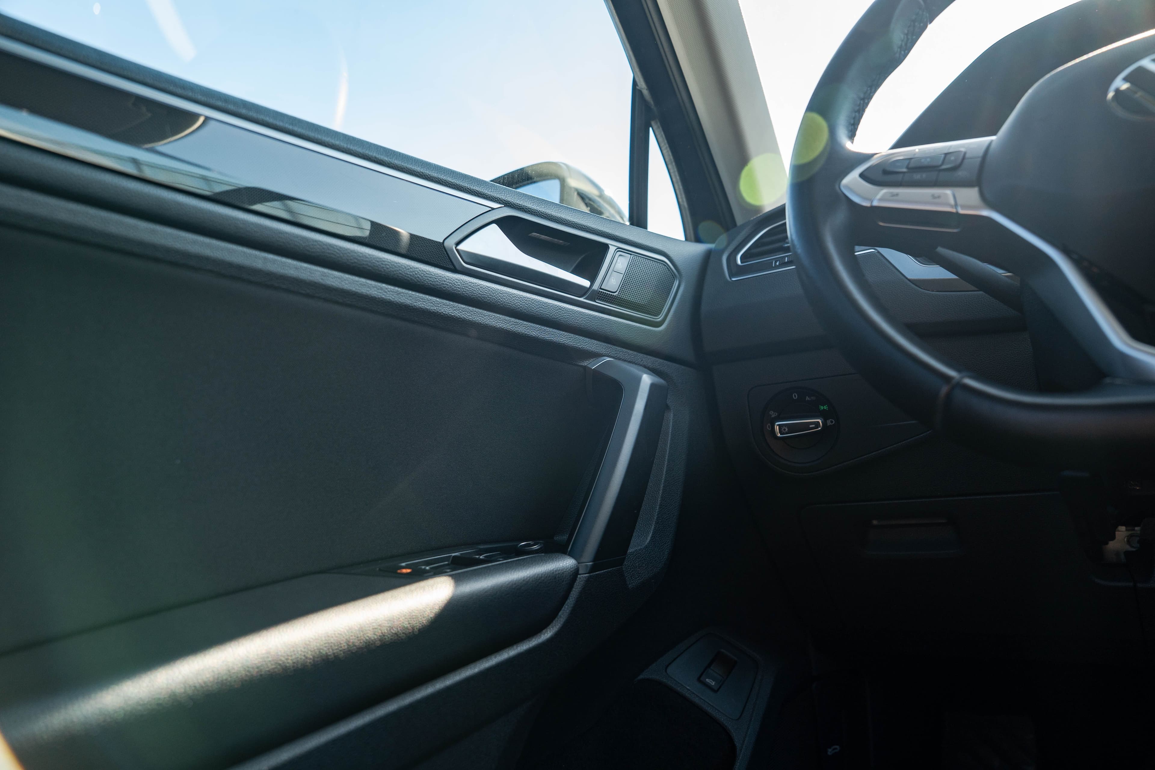 Volkswagen Tiguan zdjęcie 25