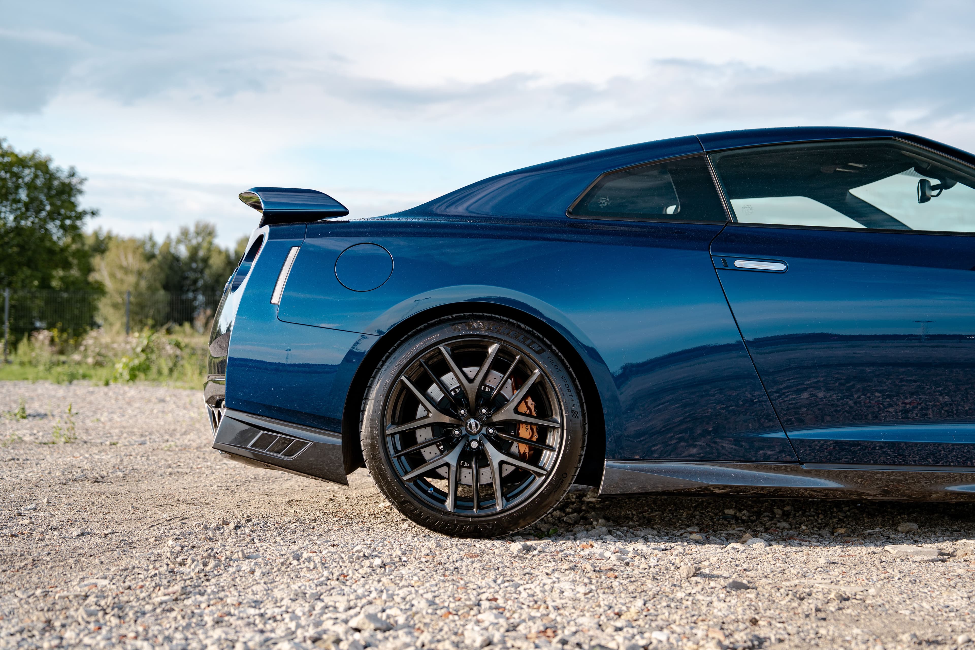 Nissan GT-R zdjęcie 8