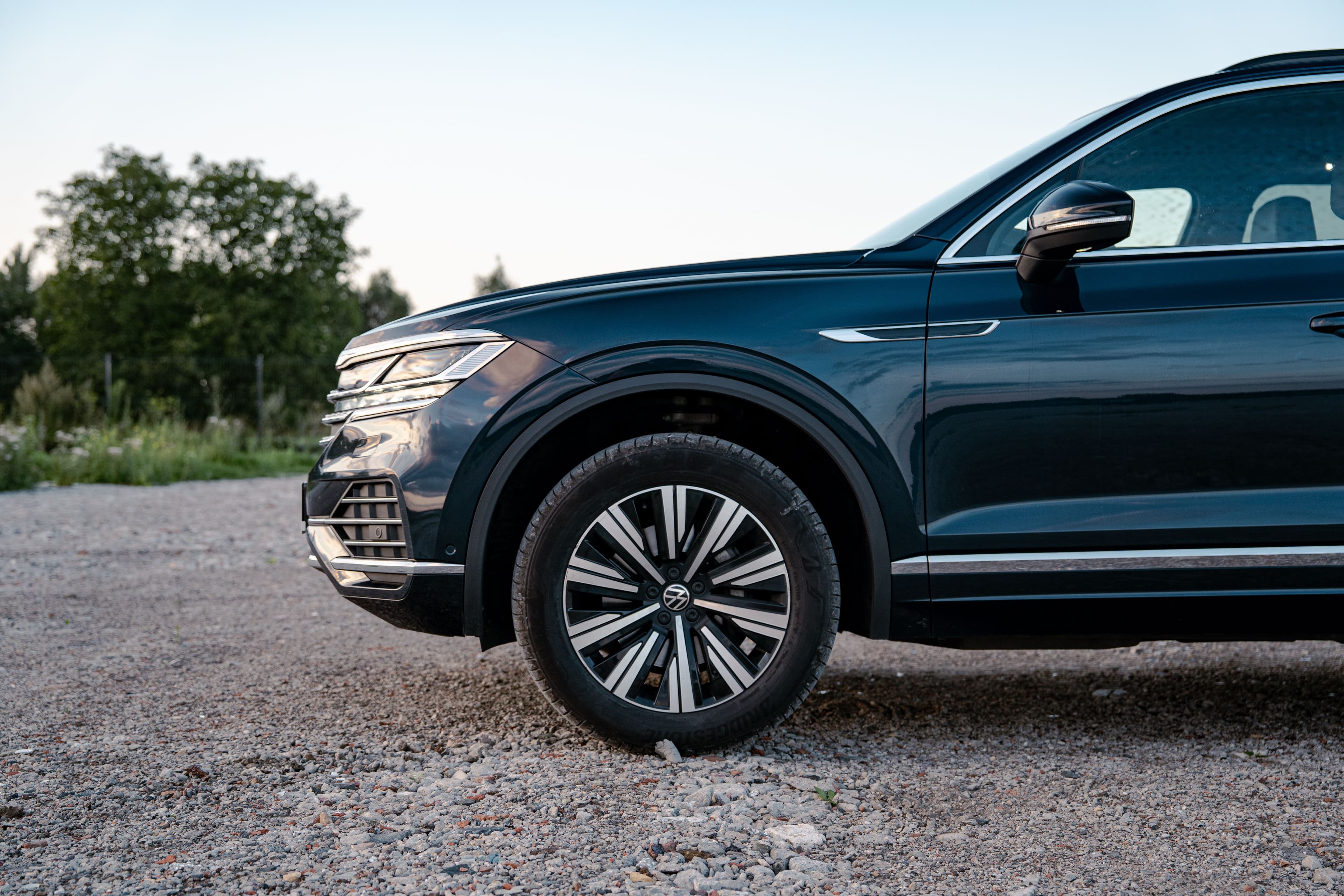 Volkswagen Touareg zdjęcie 11