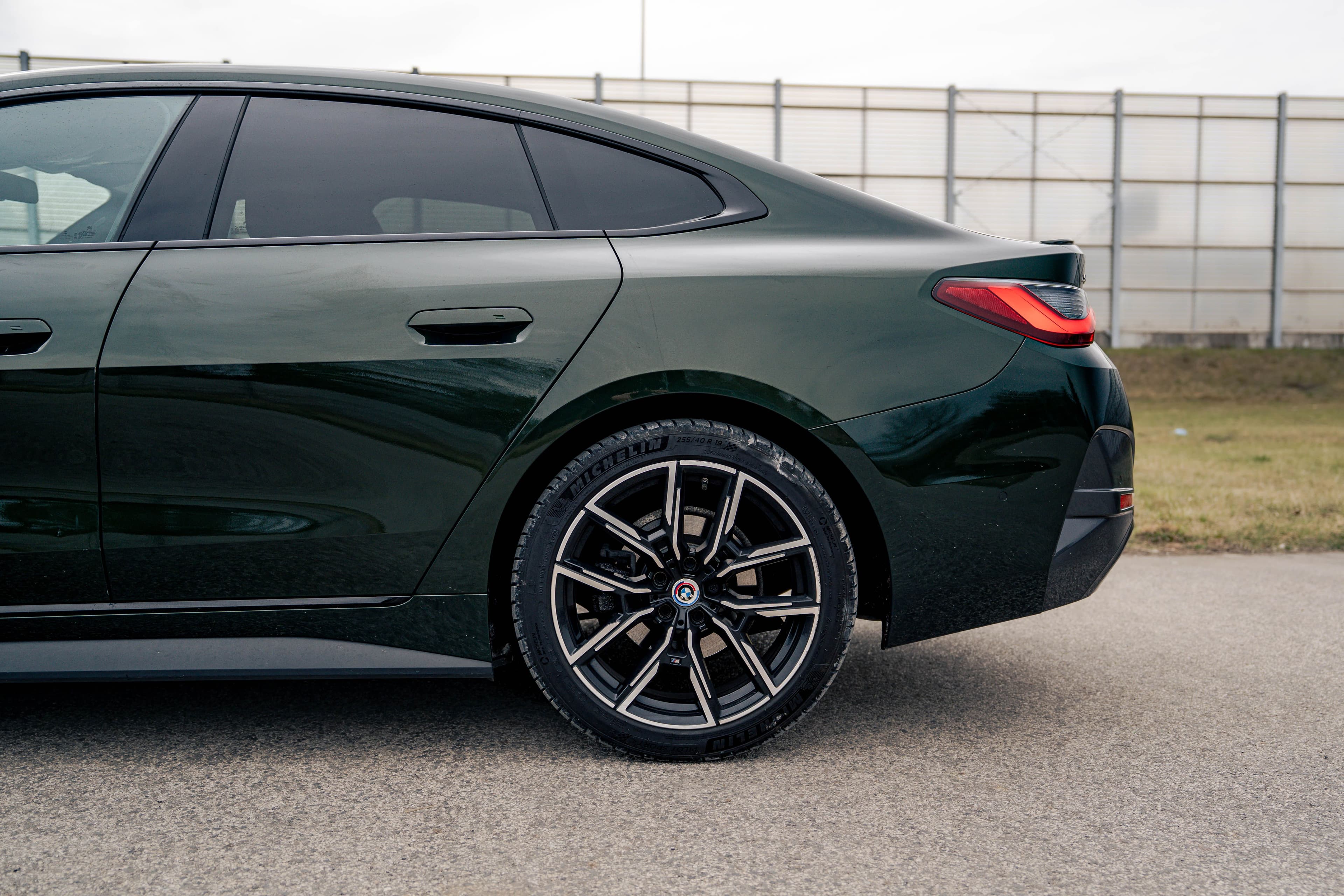 BMW Seria 4 zdjęcie 12