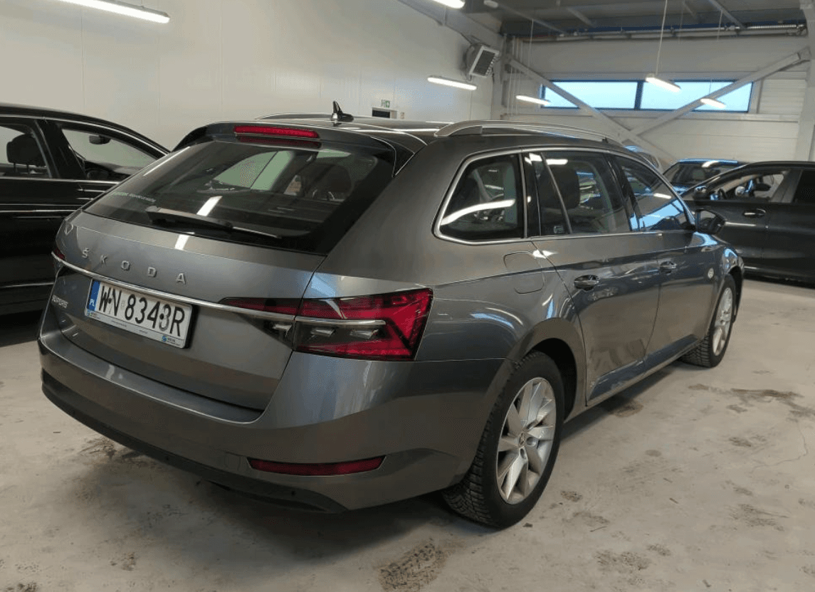 Skoda Superb zdjęcie 4
