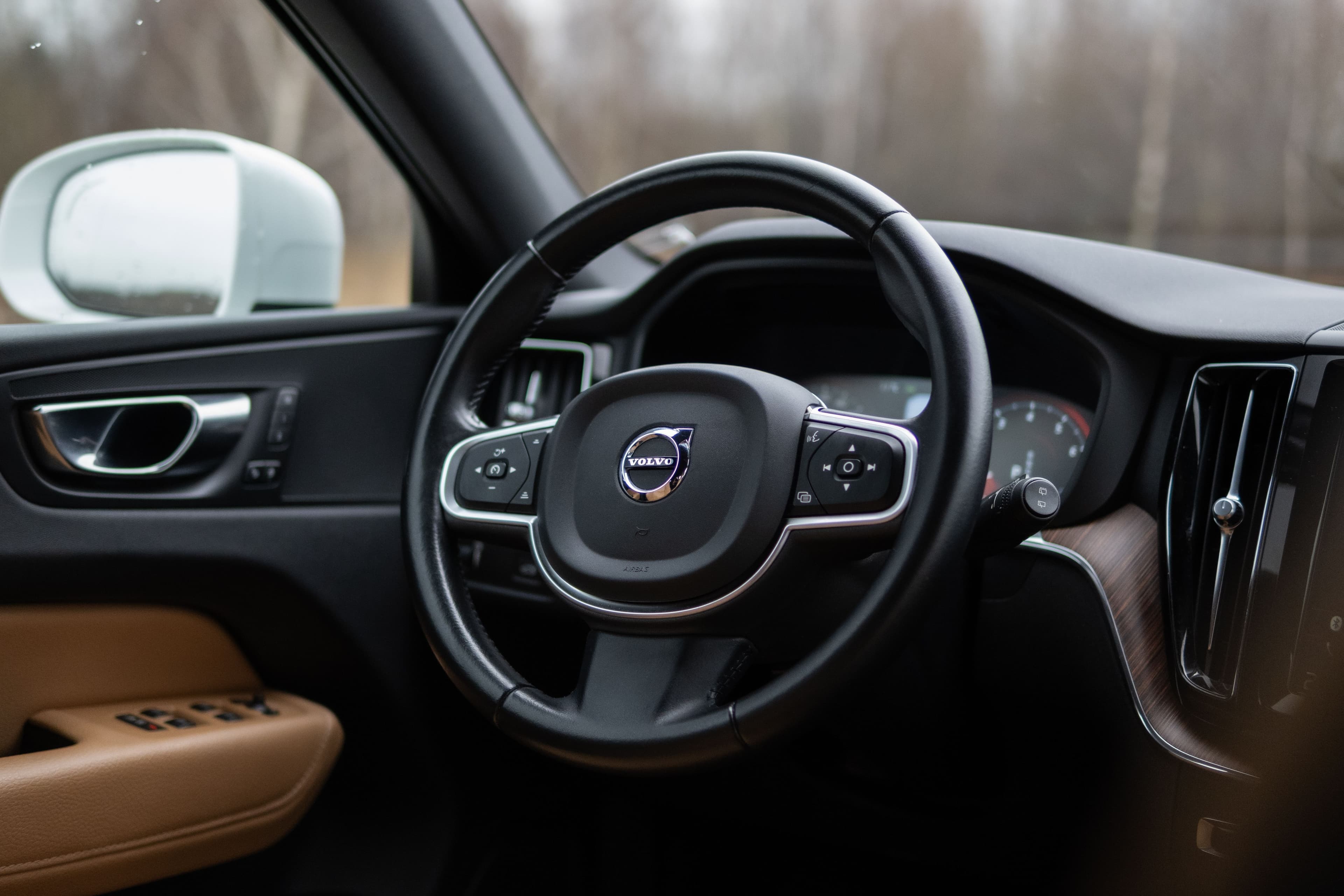 Volvo XC 60 zdjęcie 19