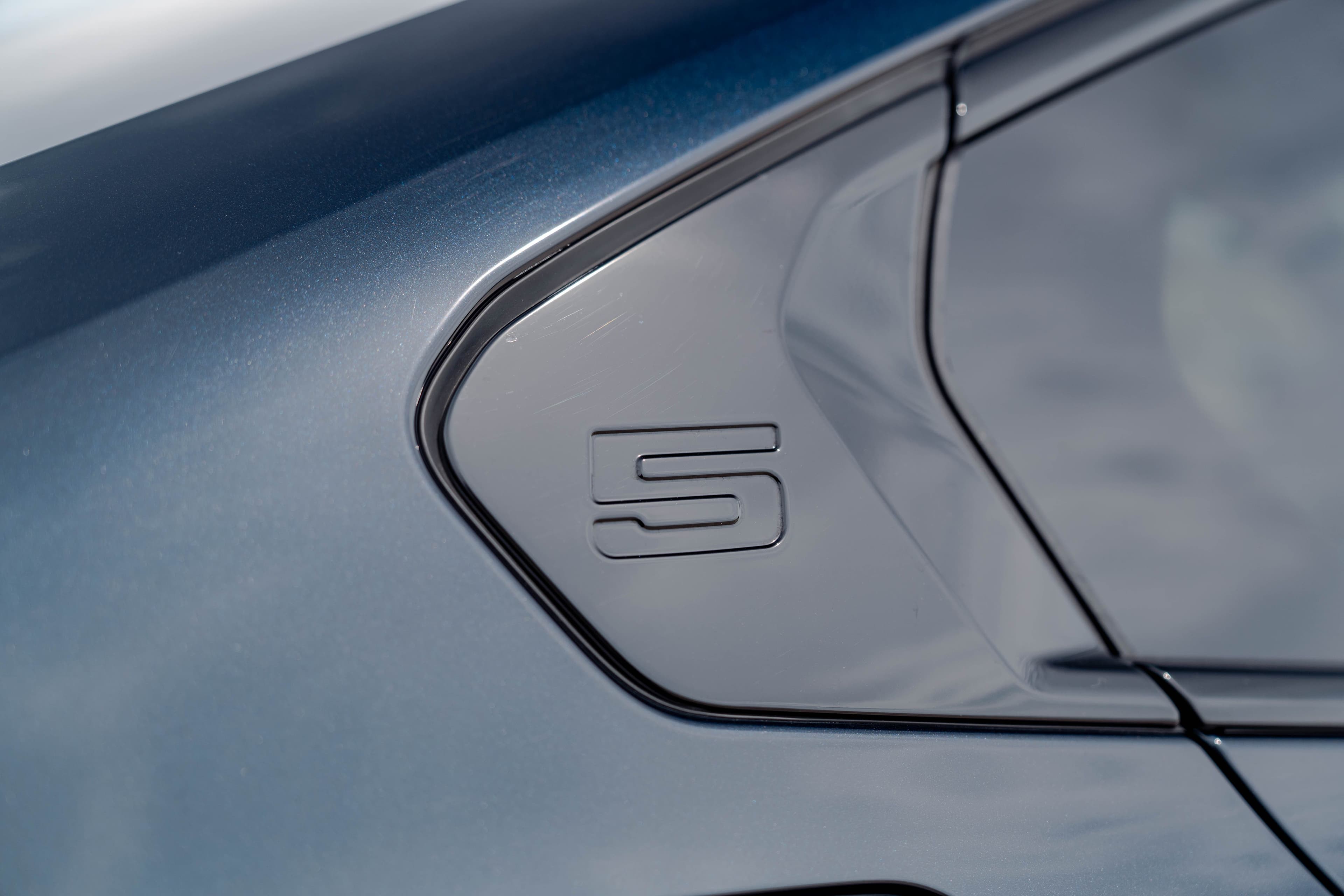 BMW Seria 5 zdjęcie 18