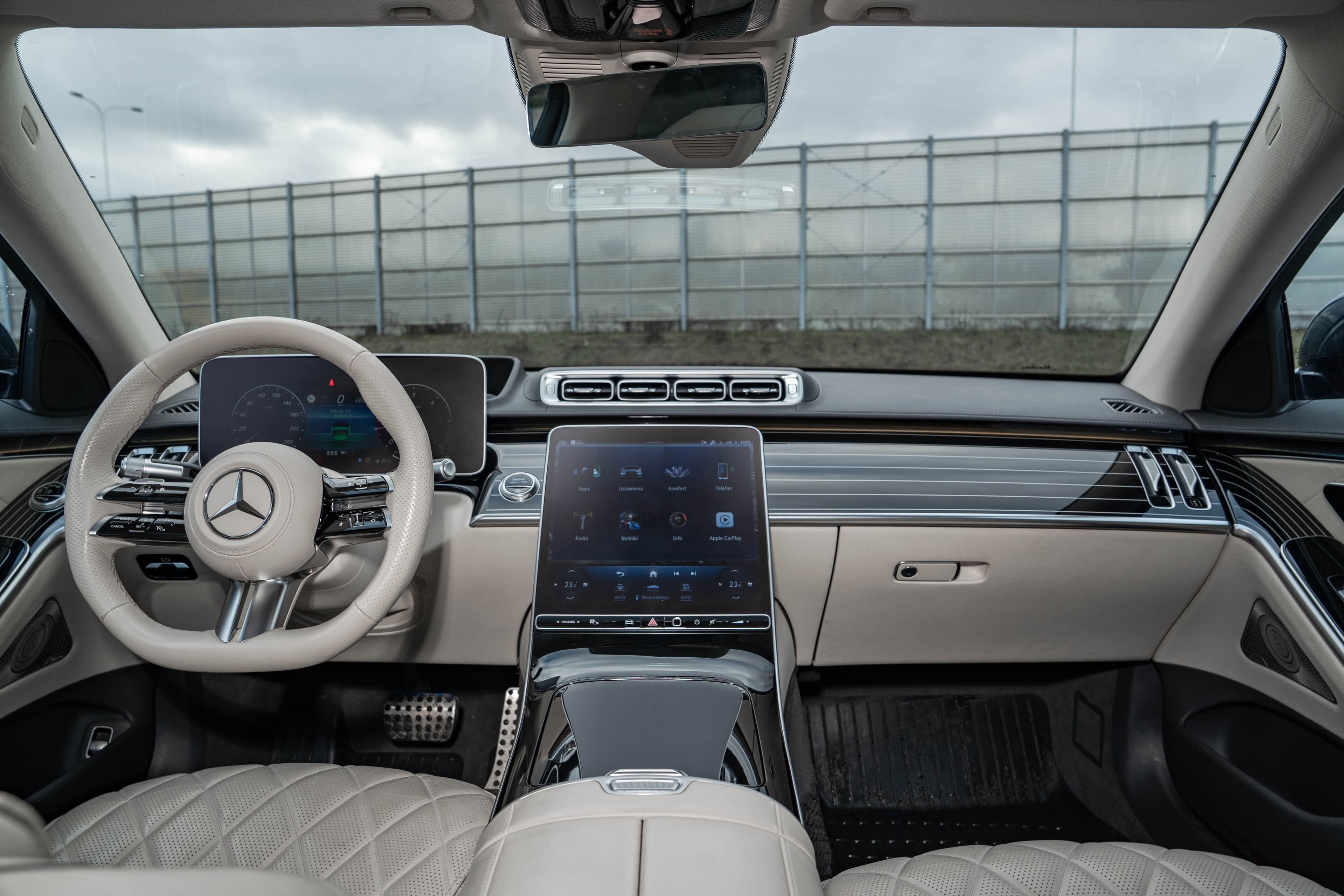 Mercedes-Benz Klasa S zdjęcie 17