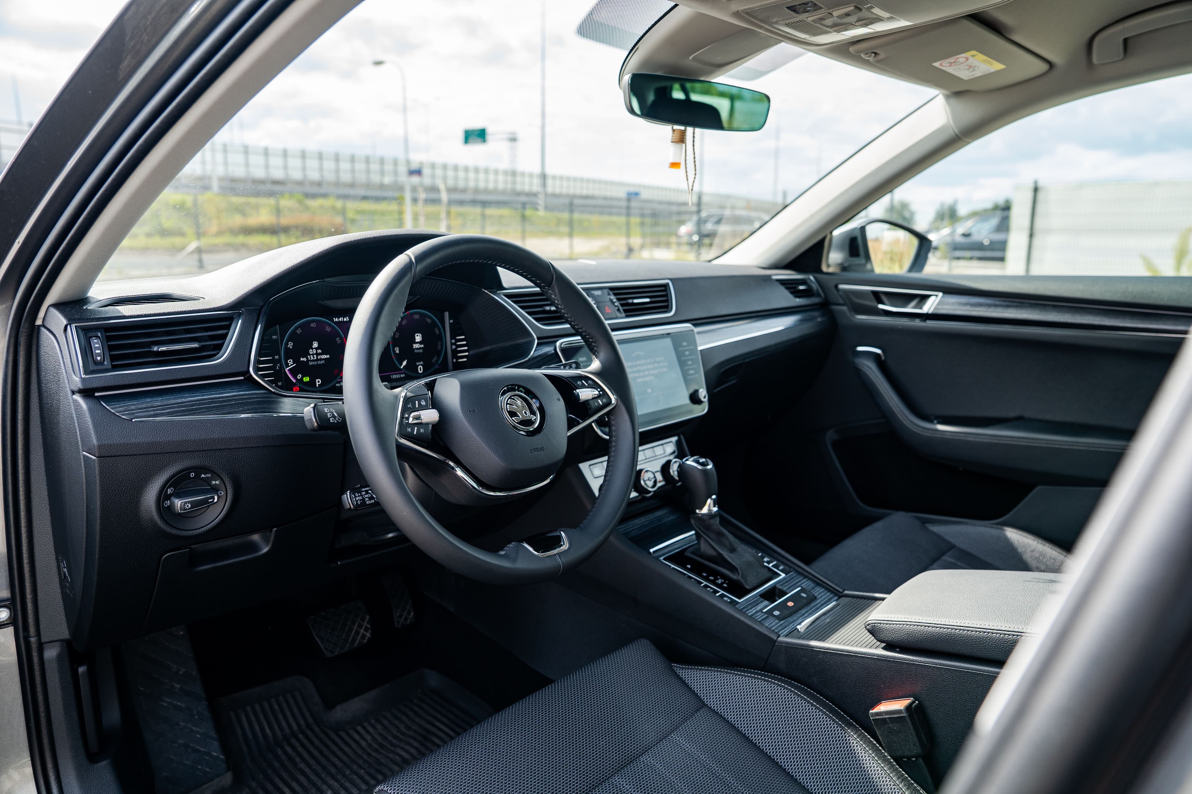 Skoda Superb zdjęcie 18