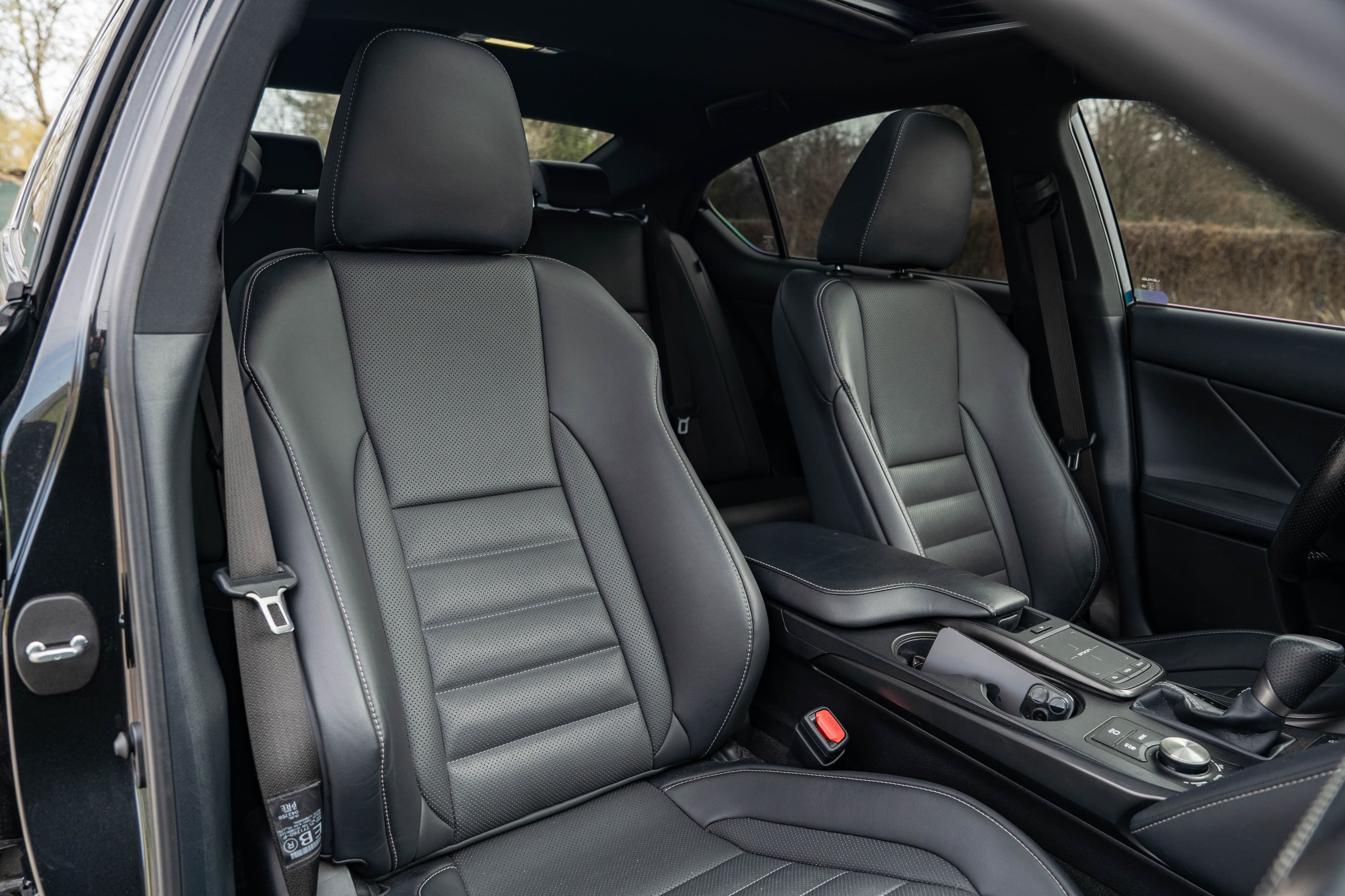 Lexus IS zdjęcie 26