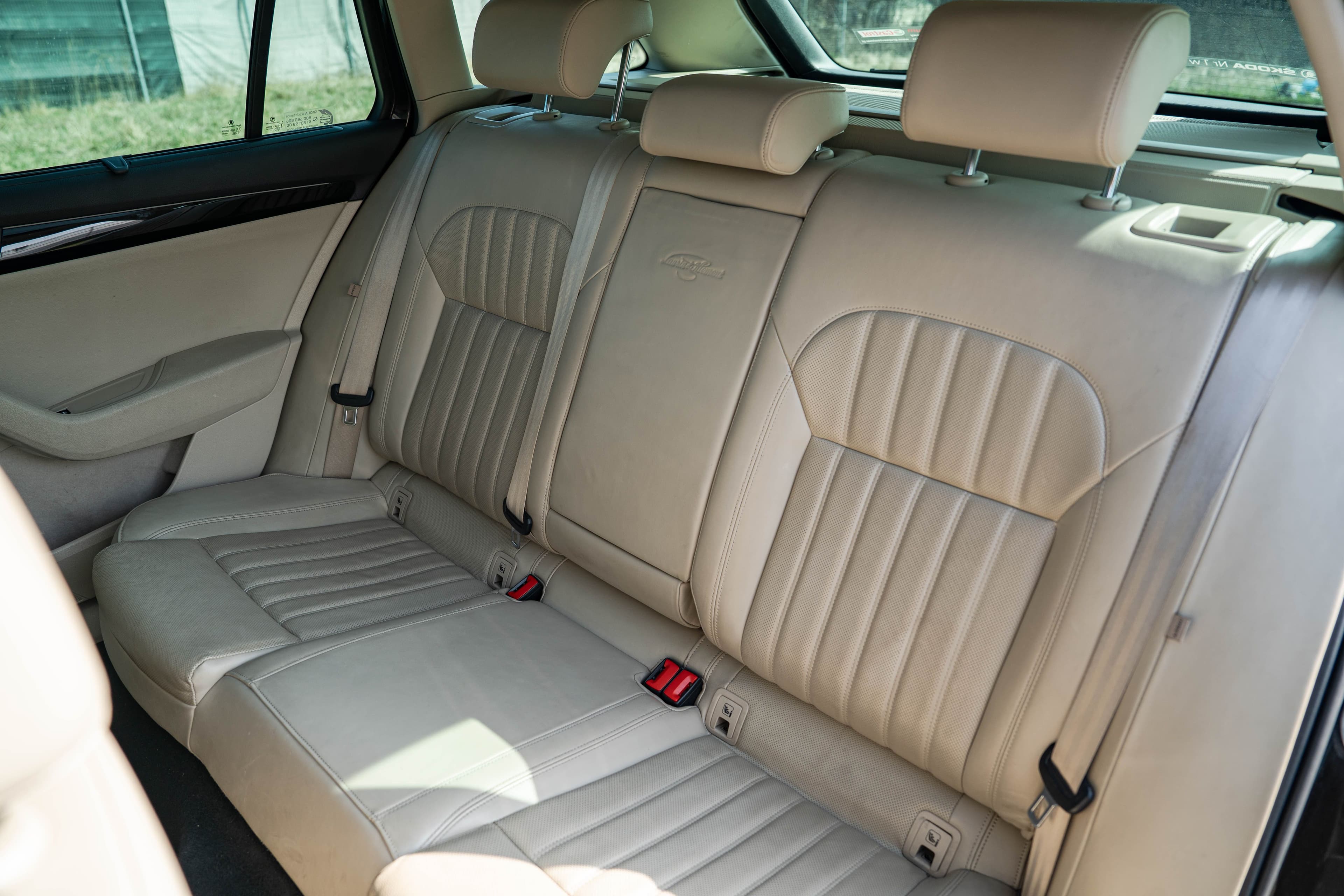 Skoda Superb zdjęcie 25