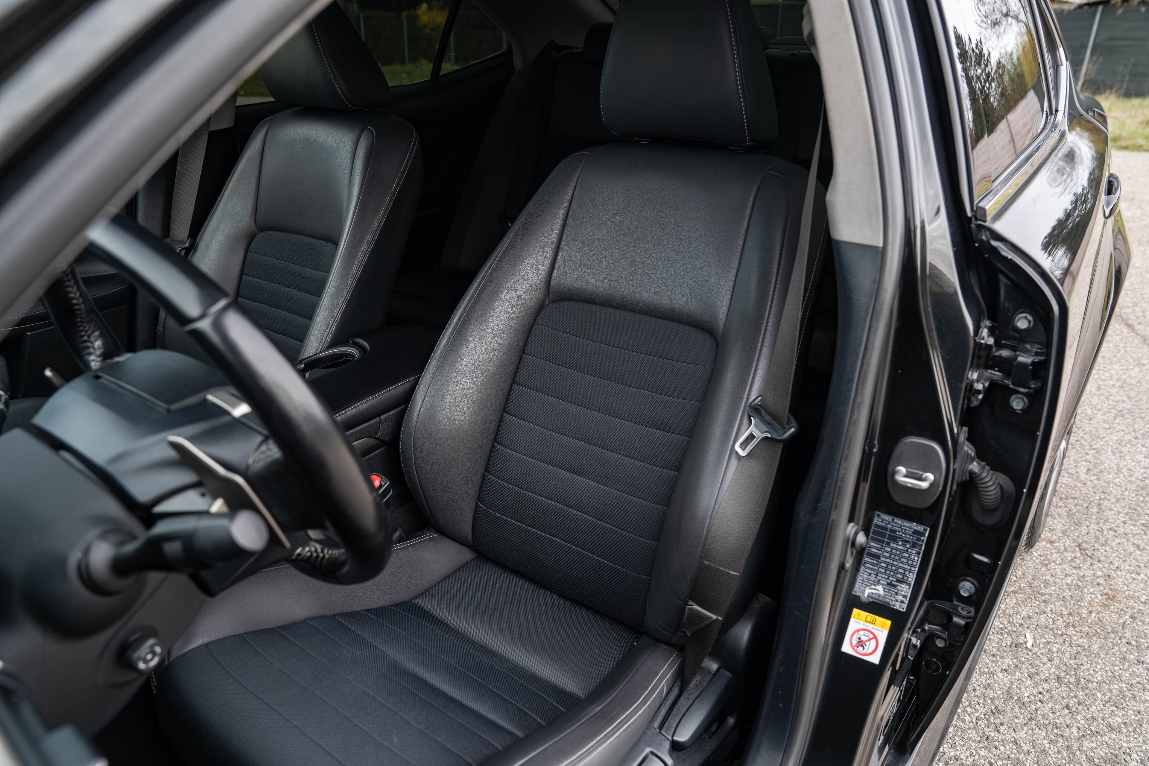 Lexus IS zdjęcie 21