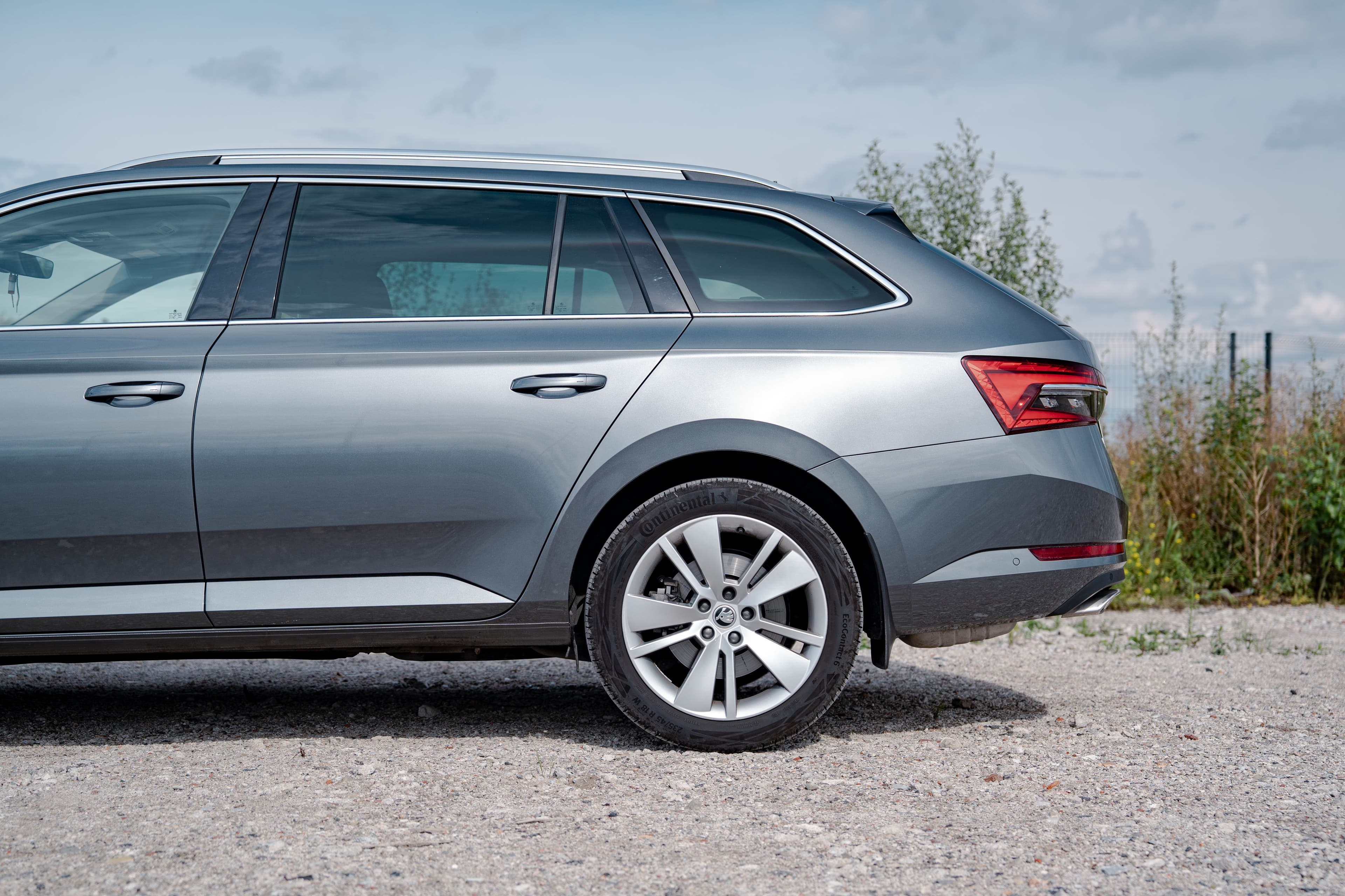 Skoda Superb zdjęcie 12