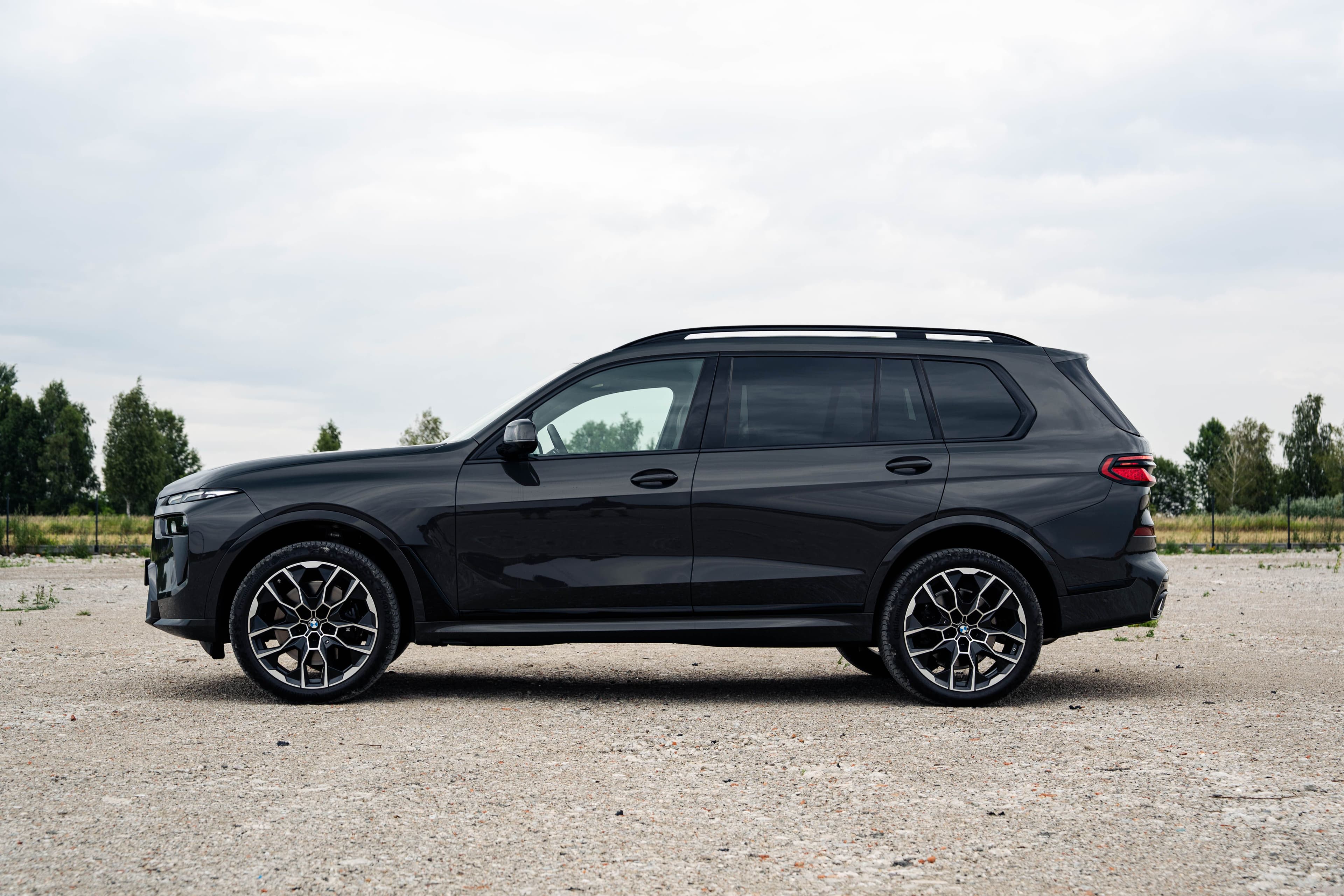 BMW X7 zdjęcie 10