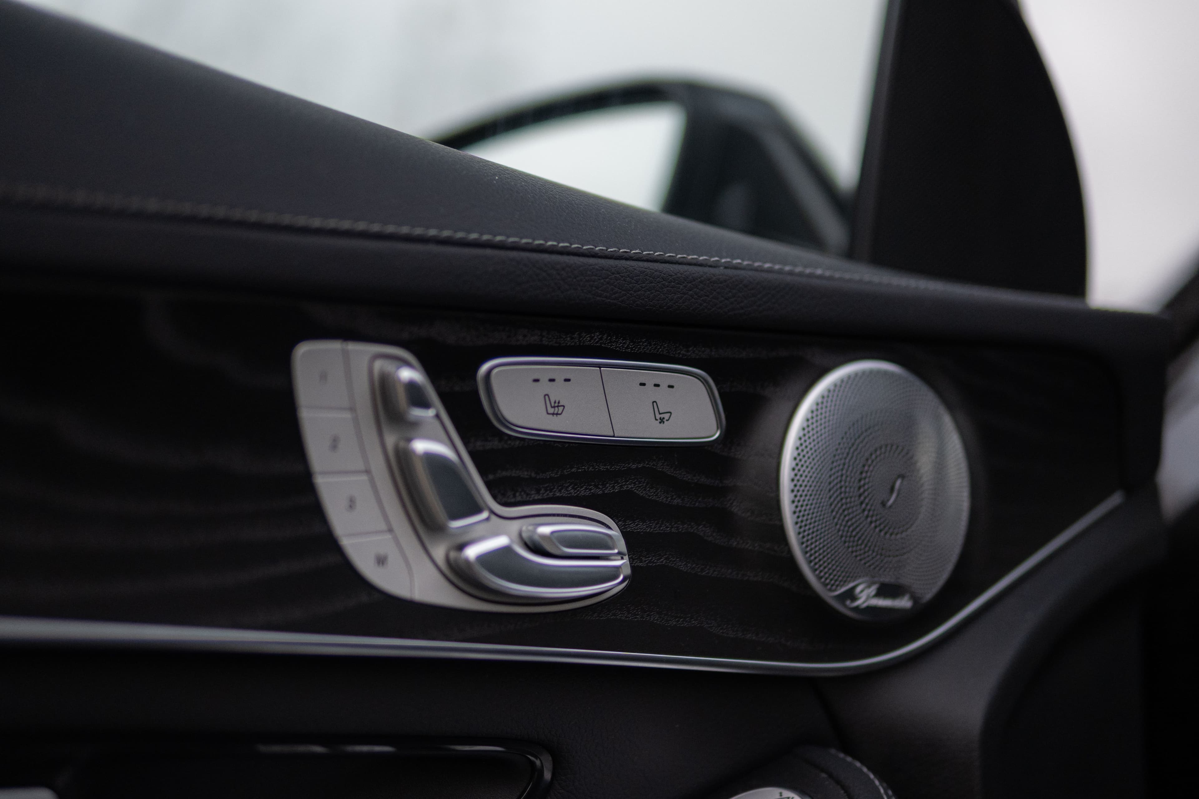 Mercedes-Benz GLC zdjęcie 17