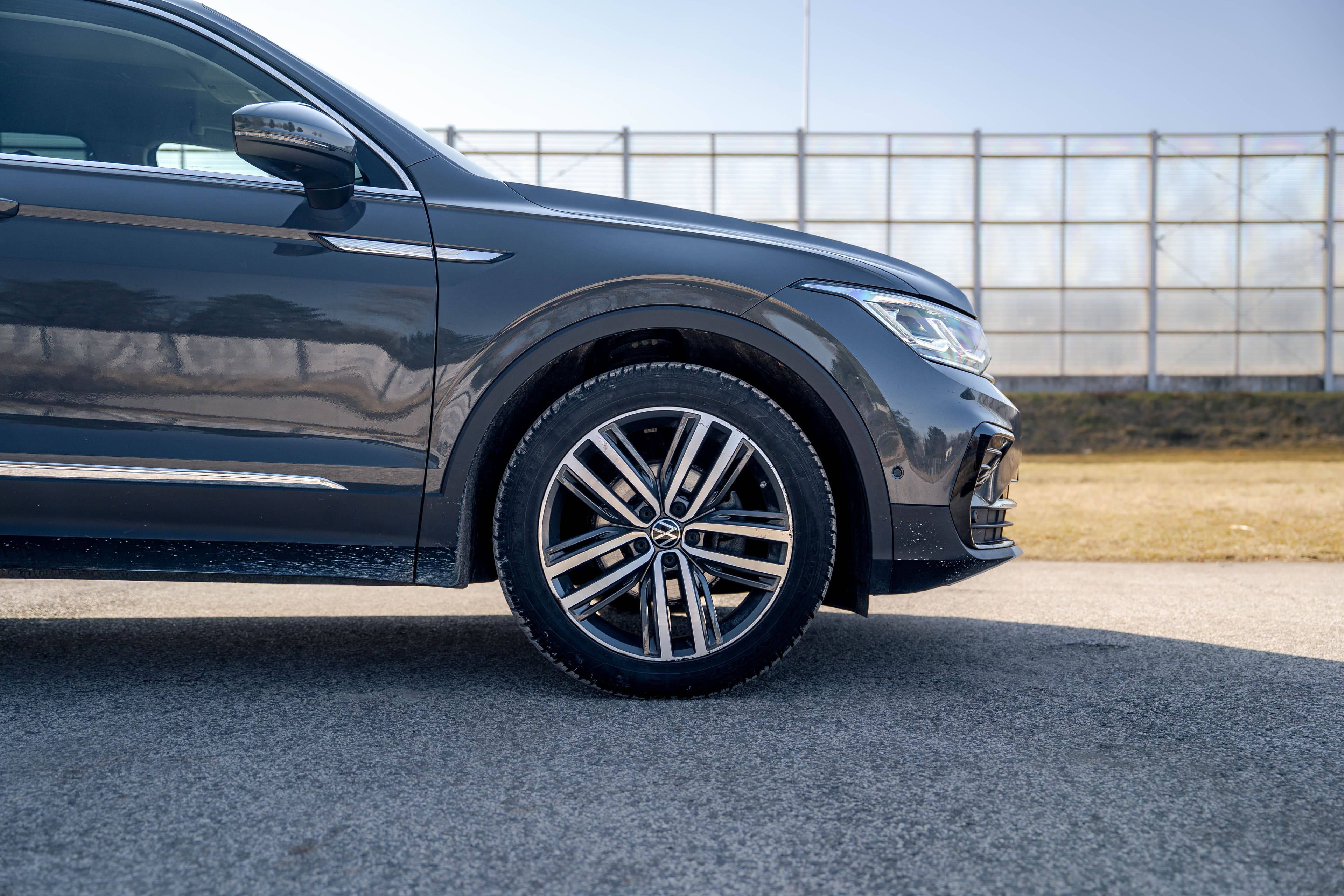 Volkswagen Tiguan zdjęcie 8