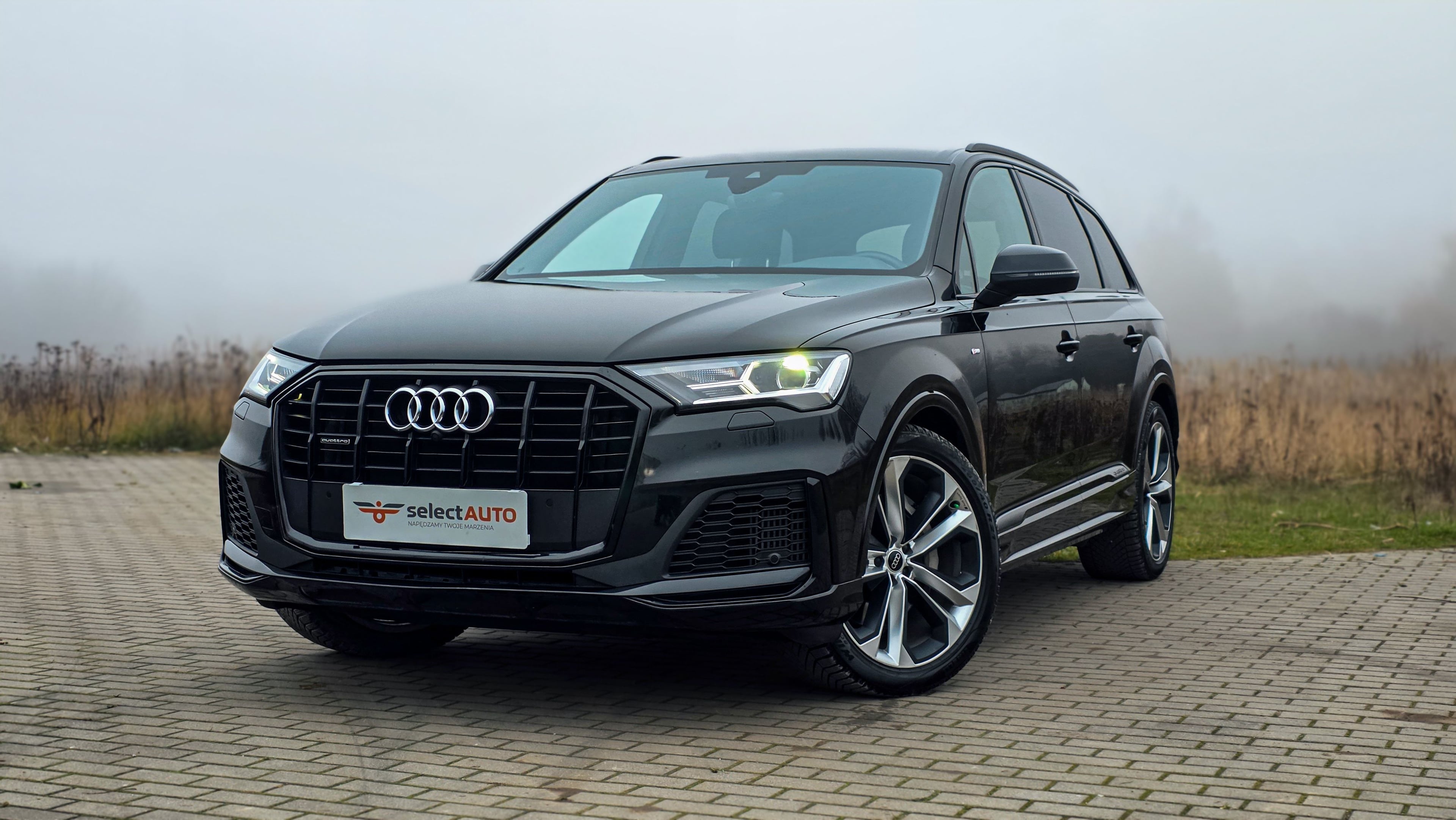 Audi Q7 zdjęcie 1