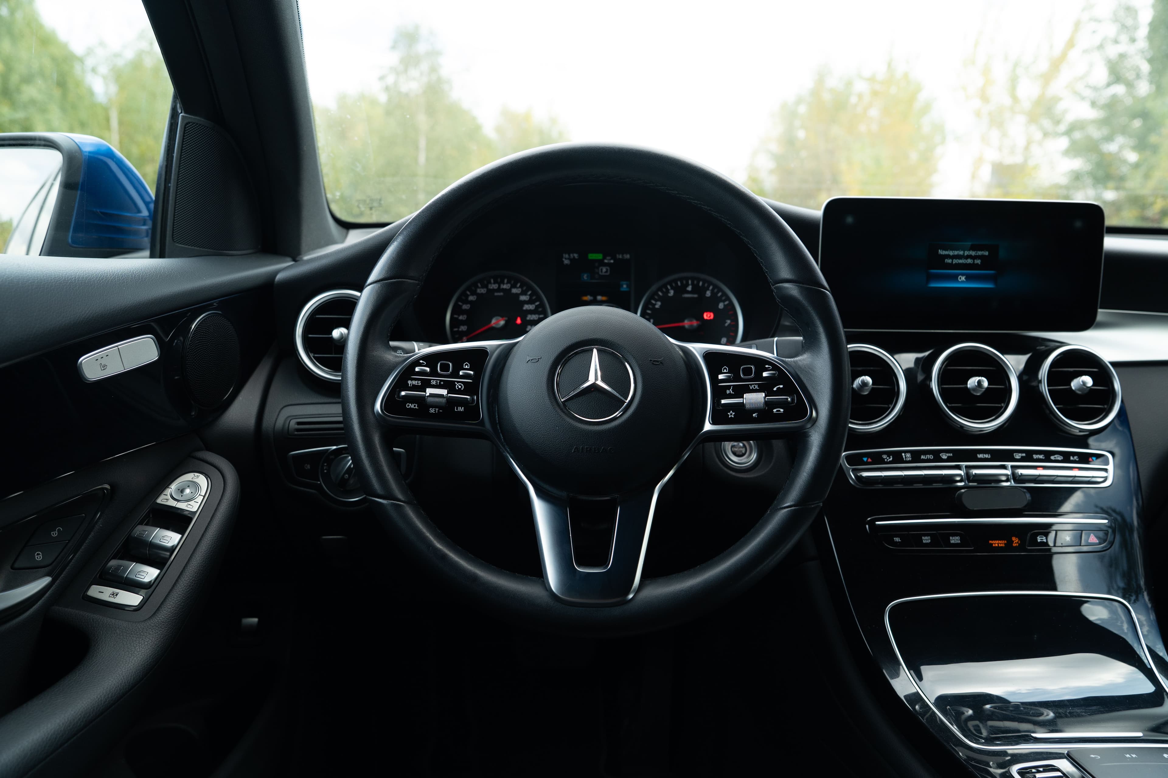 Mercedes-Benz GLC zdjęcie 16