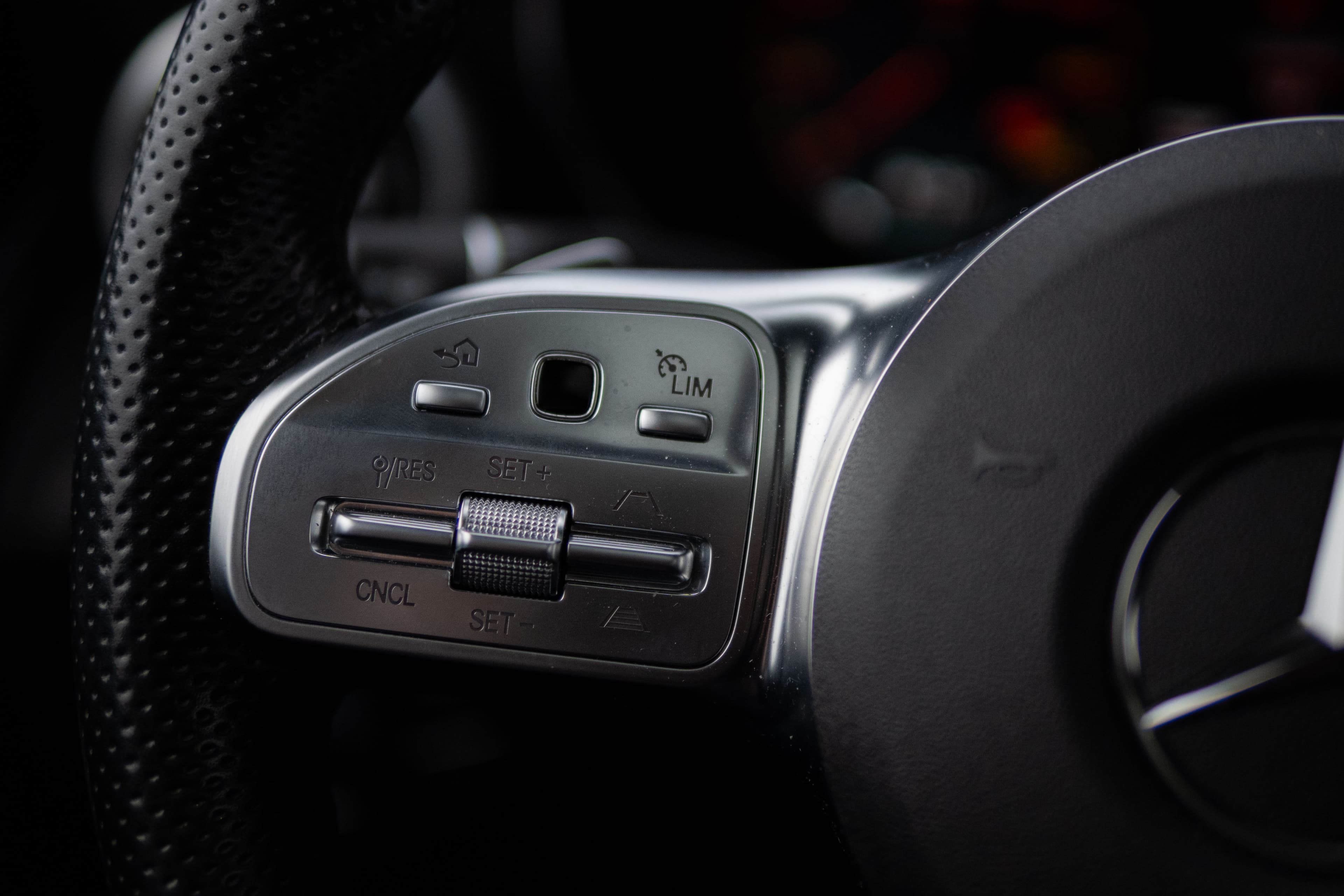 Mercedes-Benz GLC zdjęcie 27