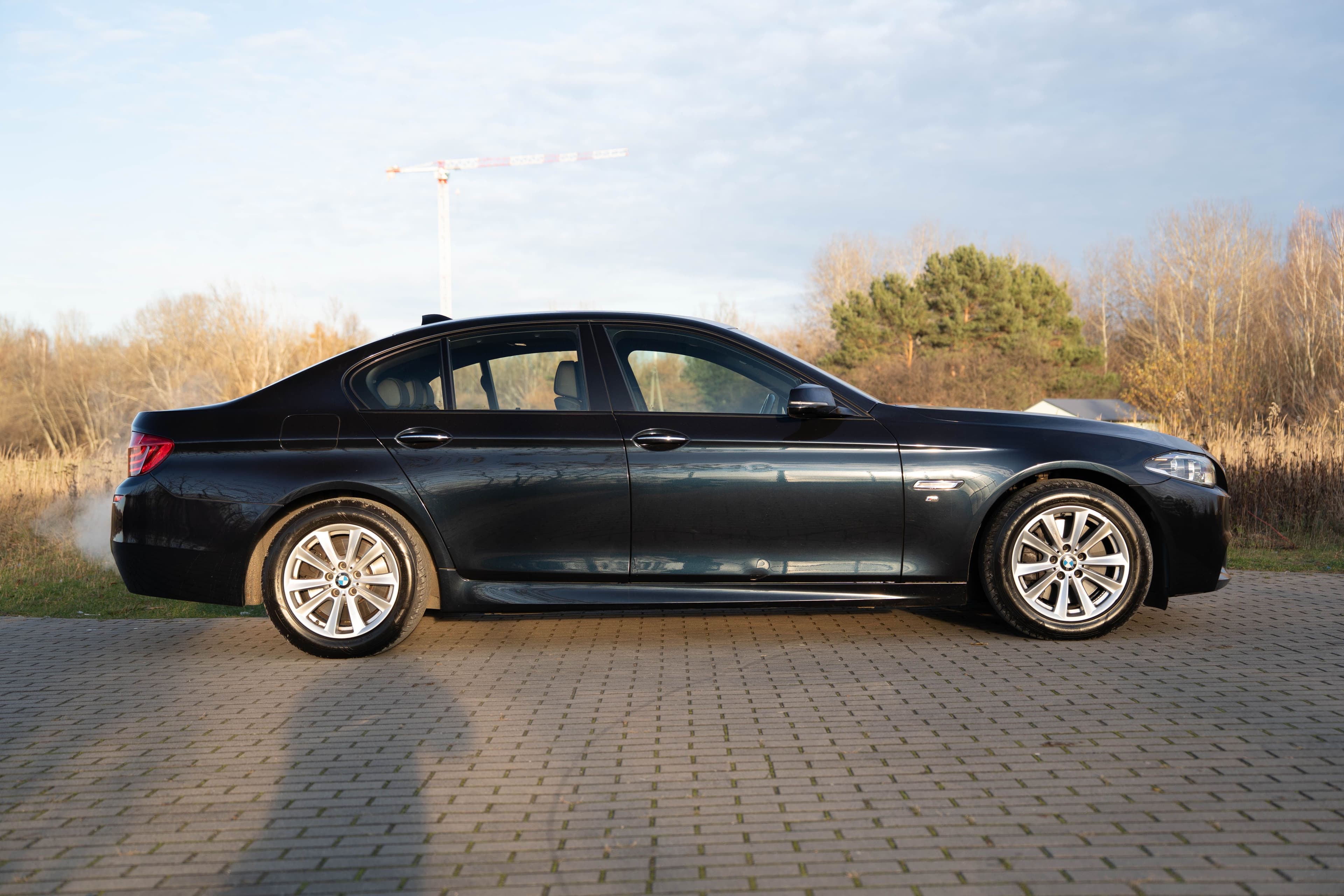 BMW Seria 5 zdjęcie 9