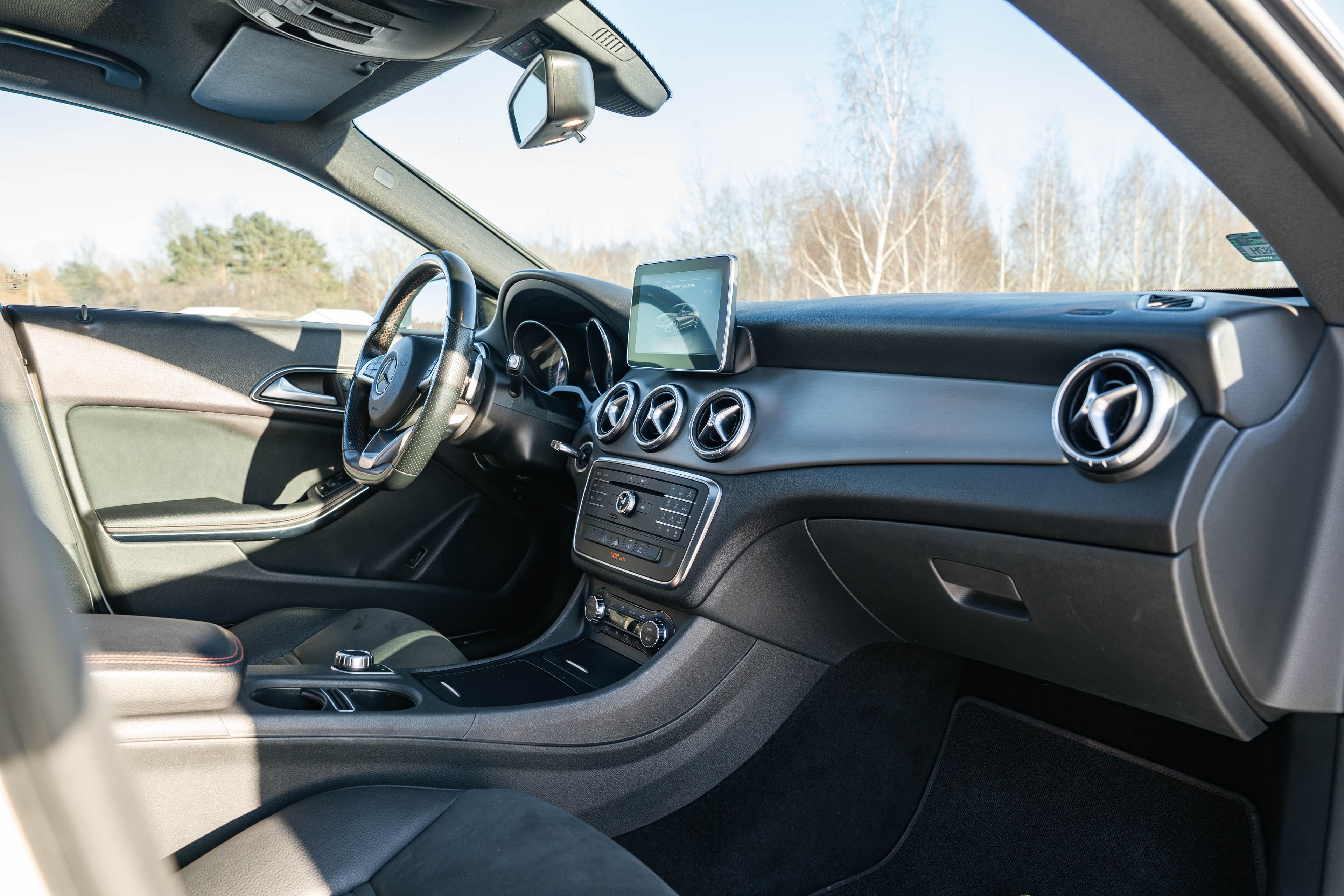 Mercedes-Benz CLA zdjęcie 23